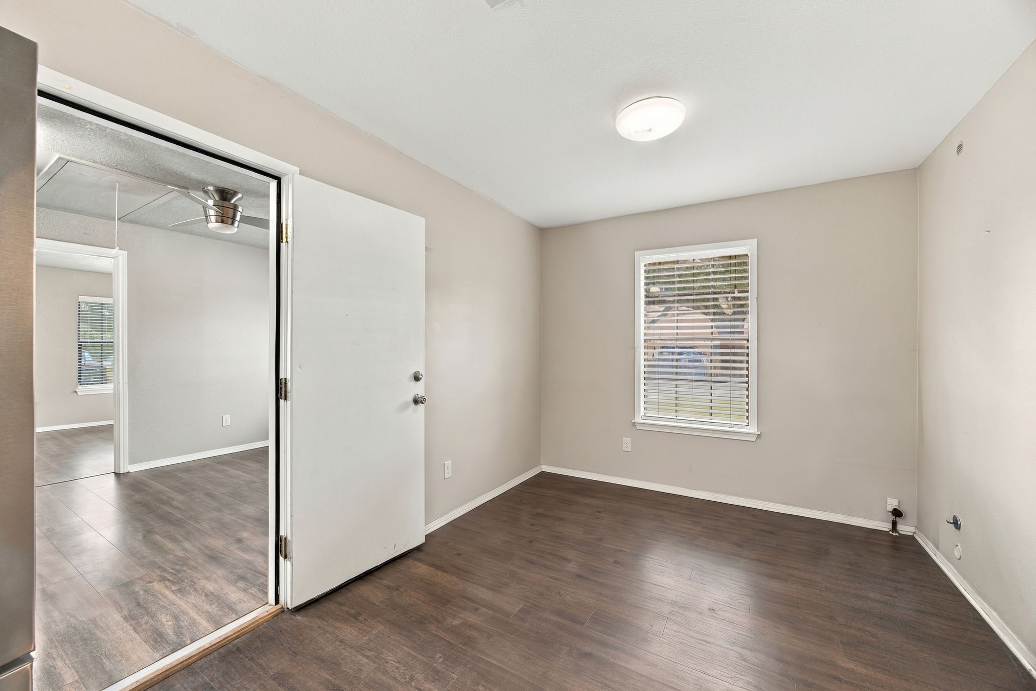 4959 Highway 90 Property Photo 17