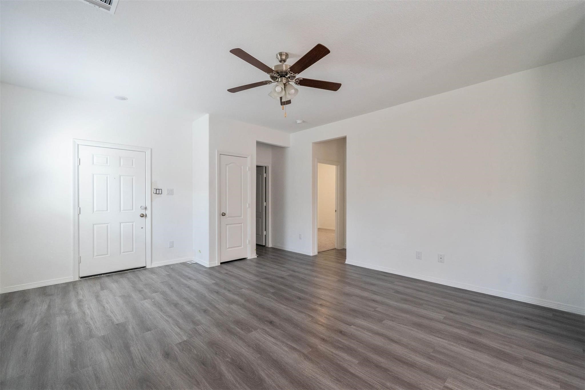 16743 Rover Lane Property Photo 6