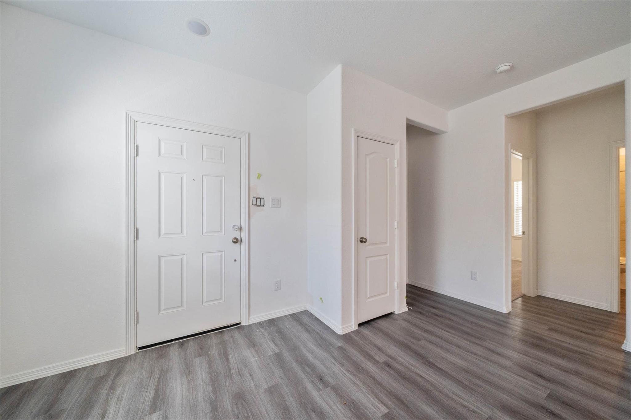 16743 Rover Lane Property Photo 7