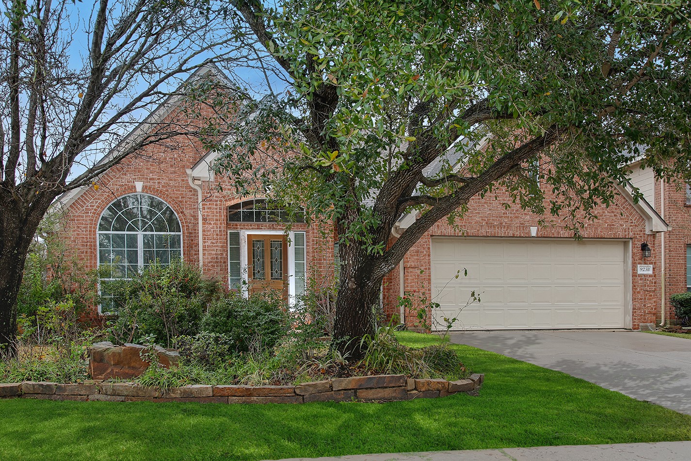 9238 Fernwillow Drive Property Photo 2
