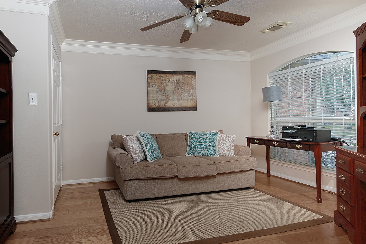 9238 Fernwillow Drive Property Photo 7