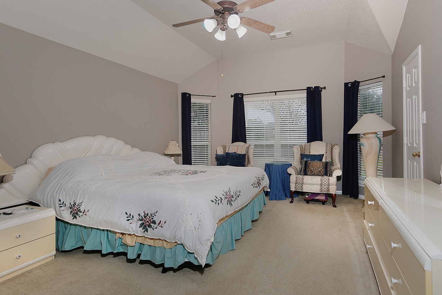 9238 Fernwillow Drive Property Photo 15