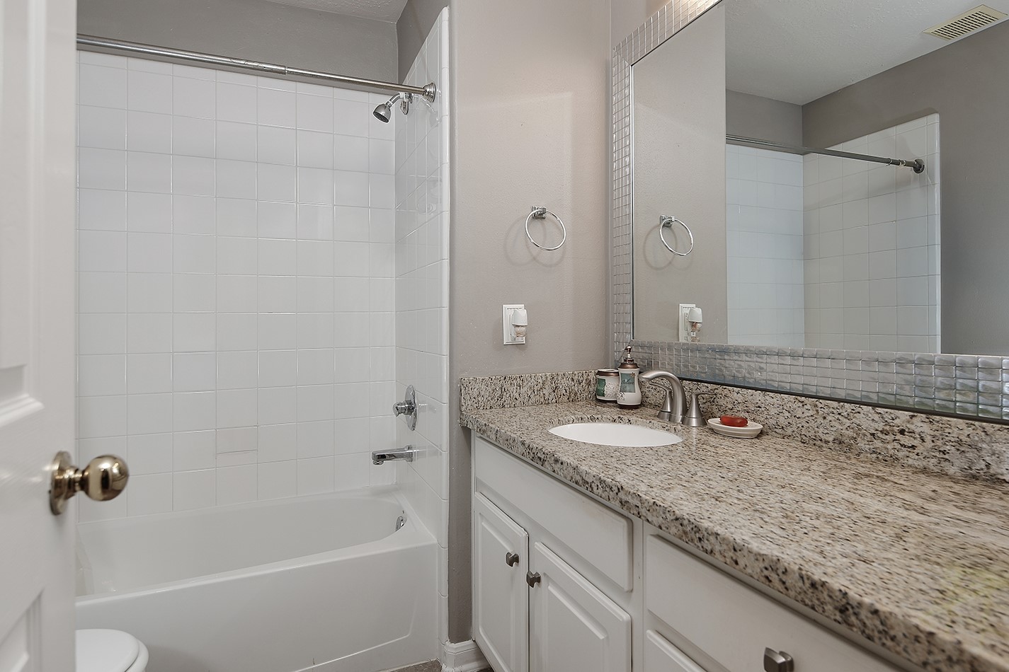 9238 Fernwillow Drive Property Photo 18