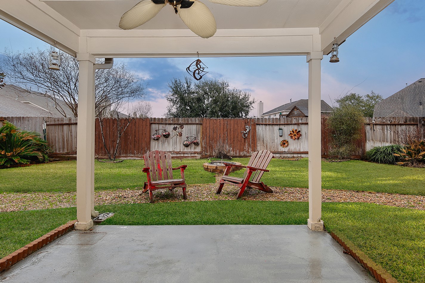 9238 Fernwillow Drive Property Photo 23