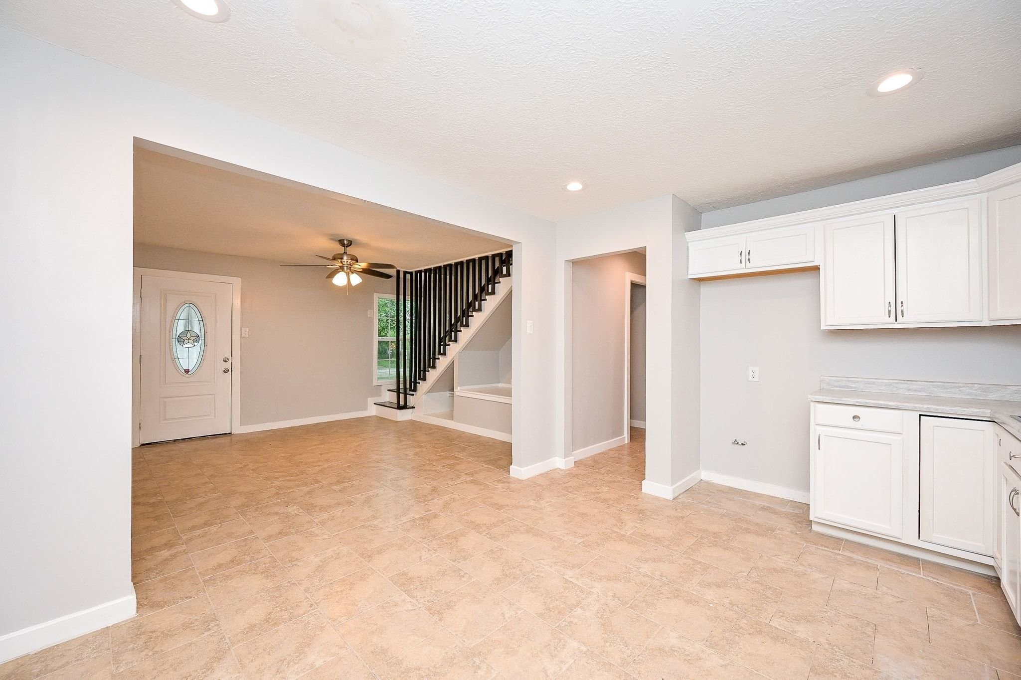 10338 Flaxman Street Property Photo 5