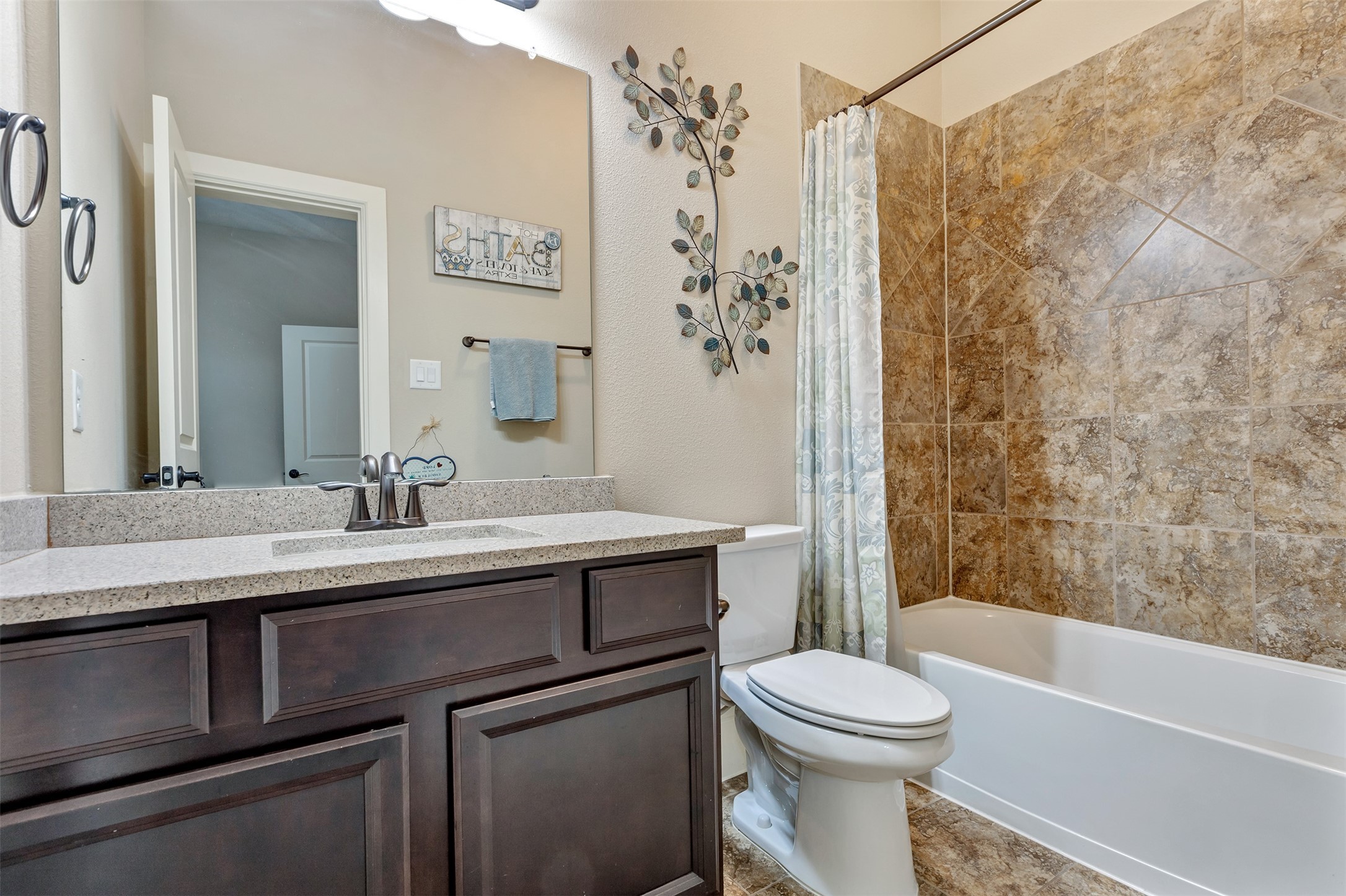 24902 Summer Chase Drive Property Photo 22