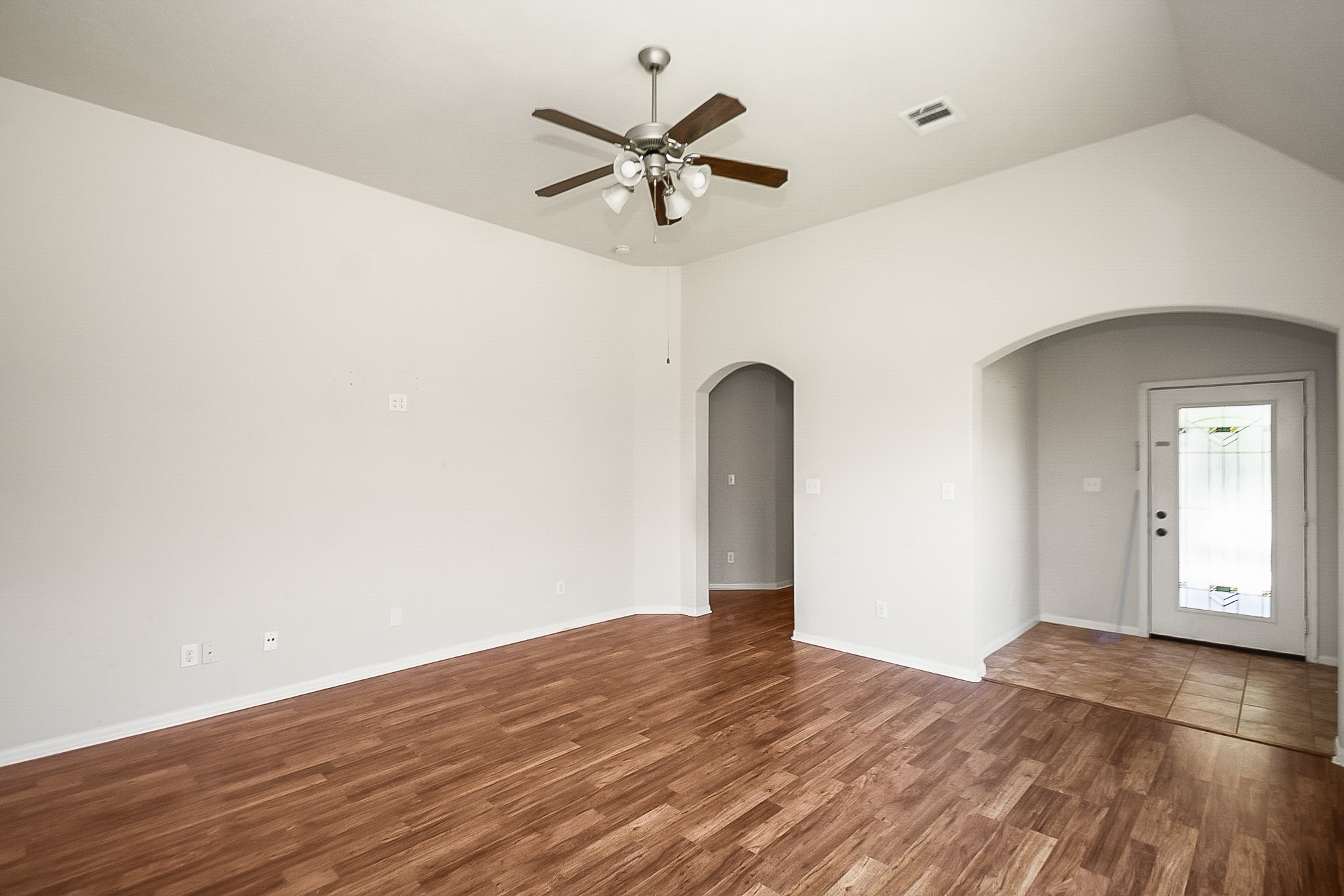 1818 Sonoma Breeze Drive Property Photo 6