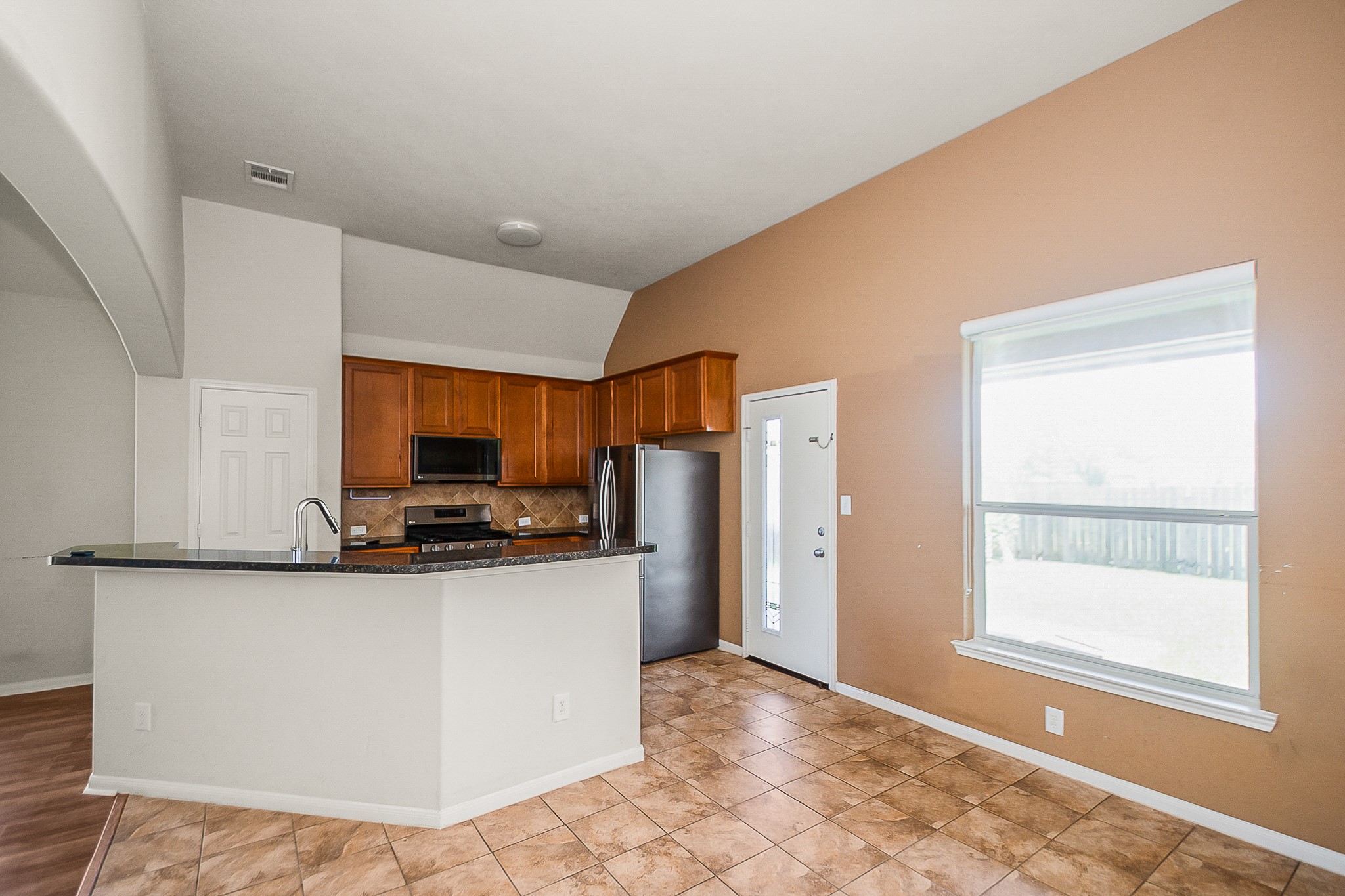 1818 Sonoma Breeze Drive Property Photo 7