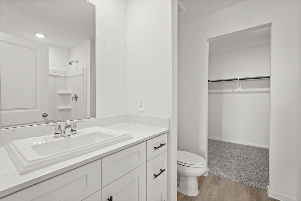 3036 Nori Shores Drive Property Photo 8