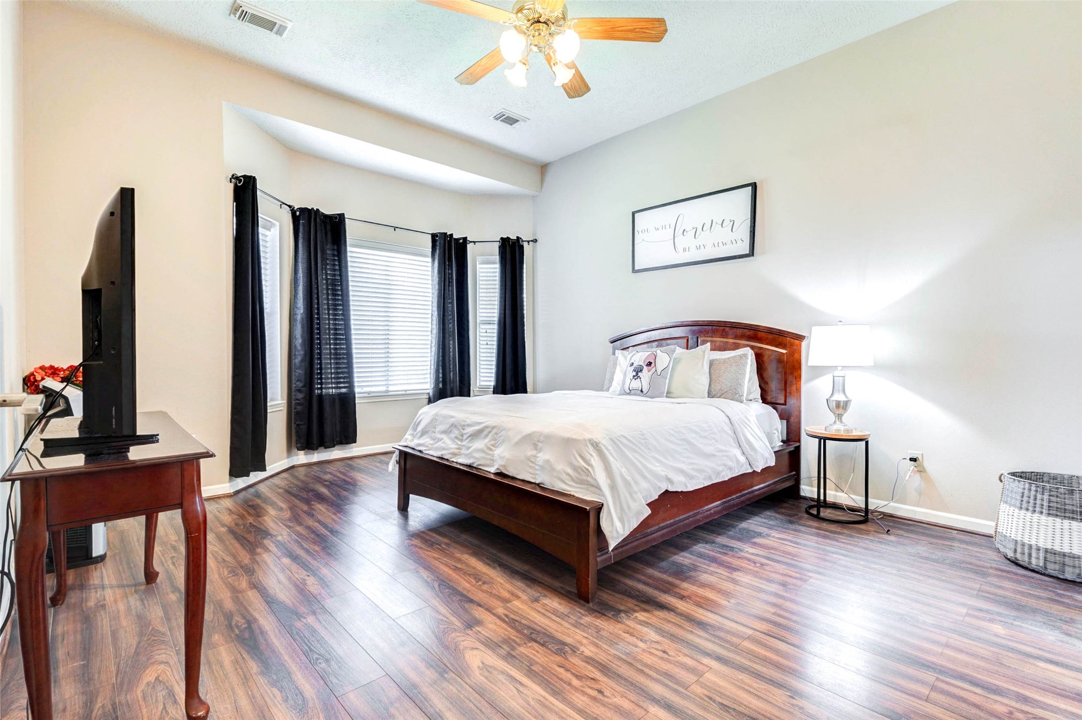 3735 Havenmoor Place Property Photo 11