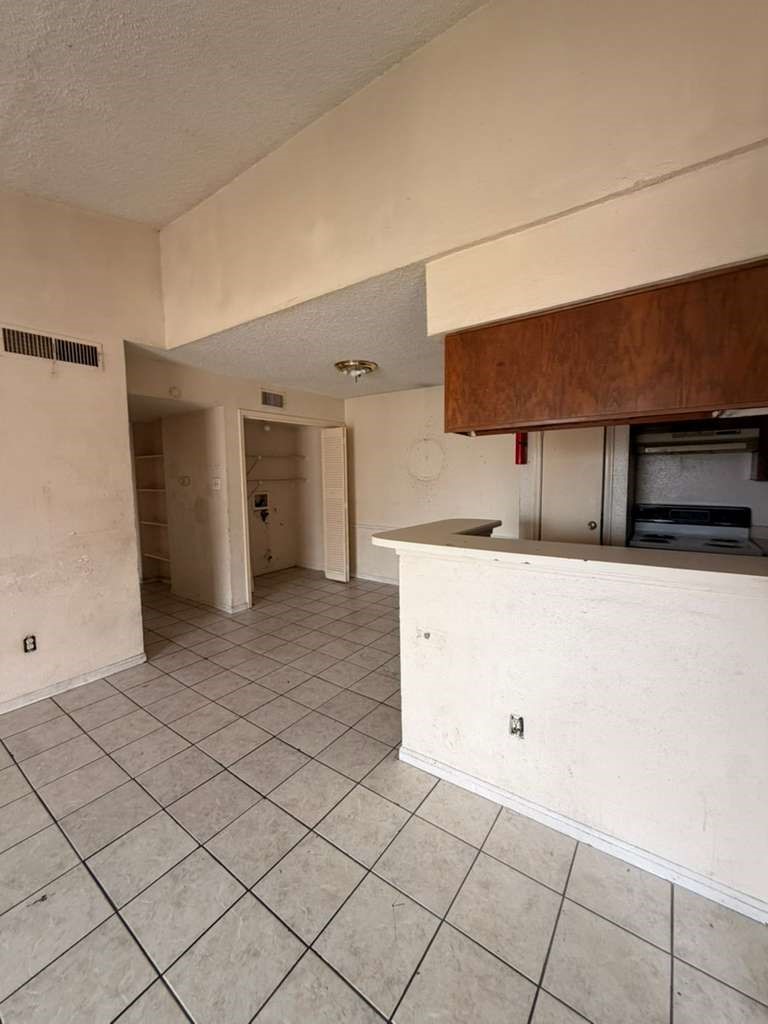 10101 S Gessner Road 808 Property Photo 1