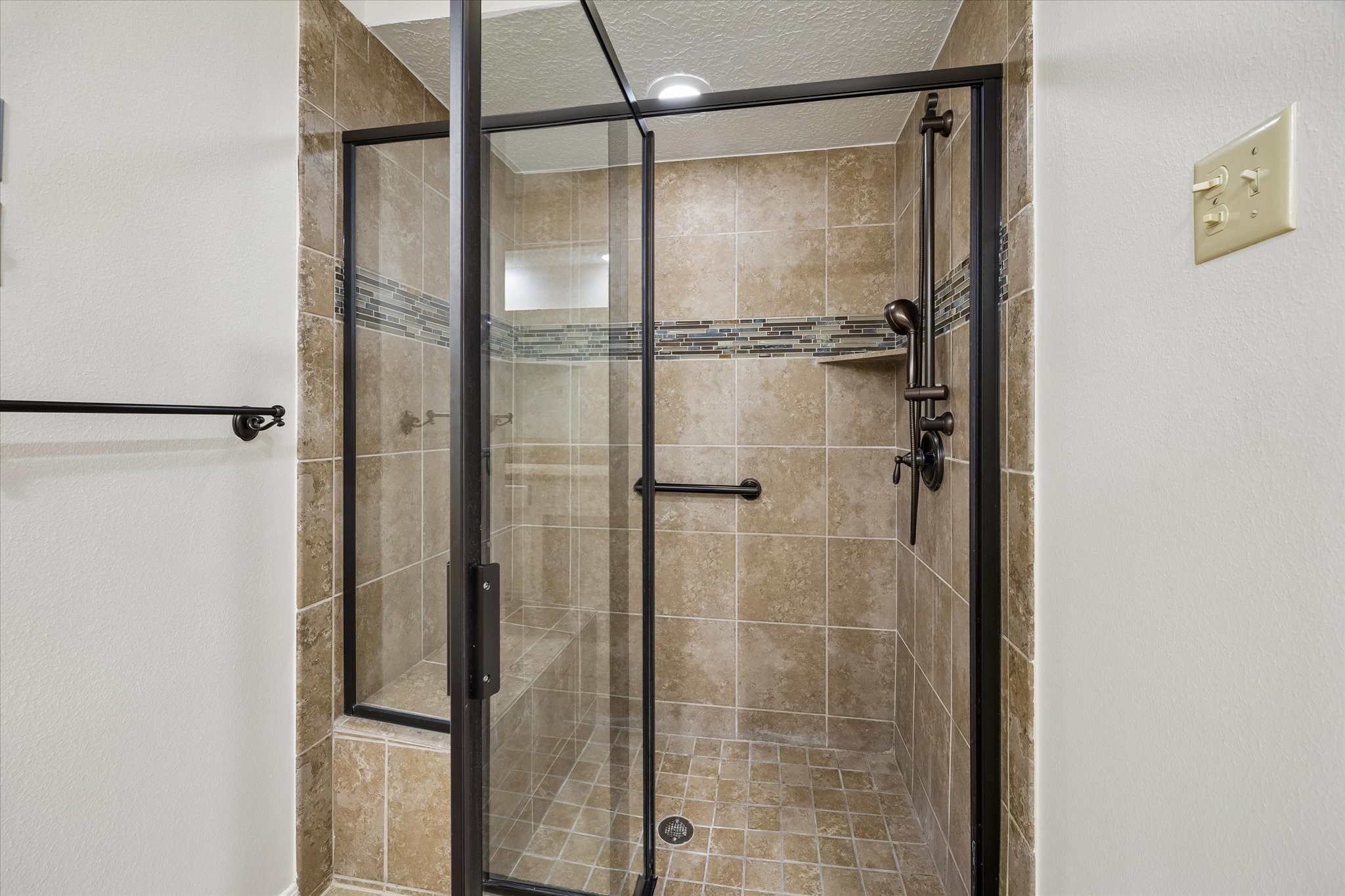 6511 Pauma Drive Property Photo 21