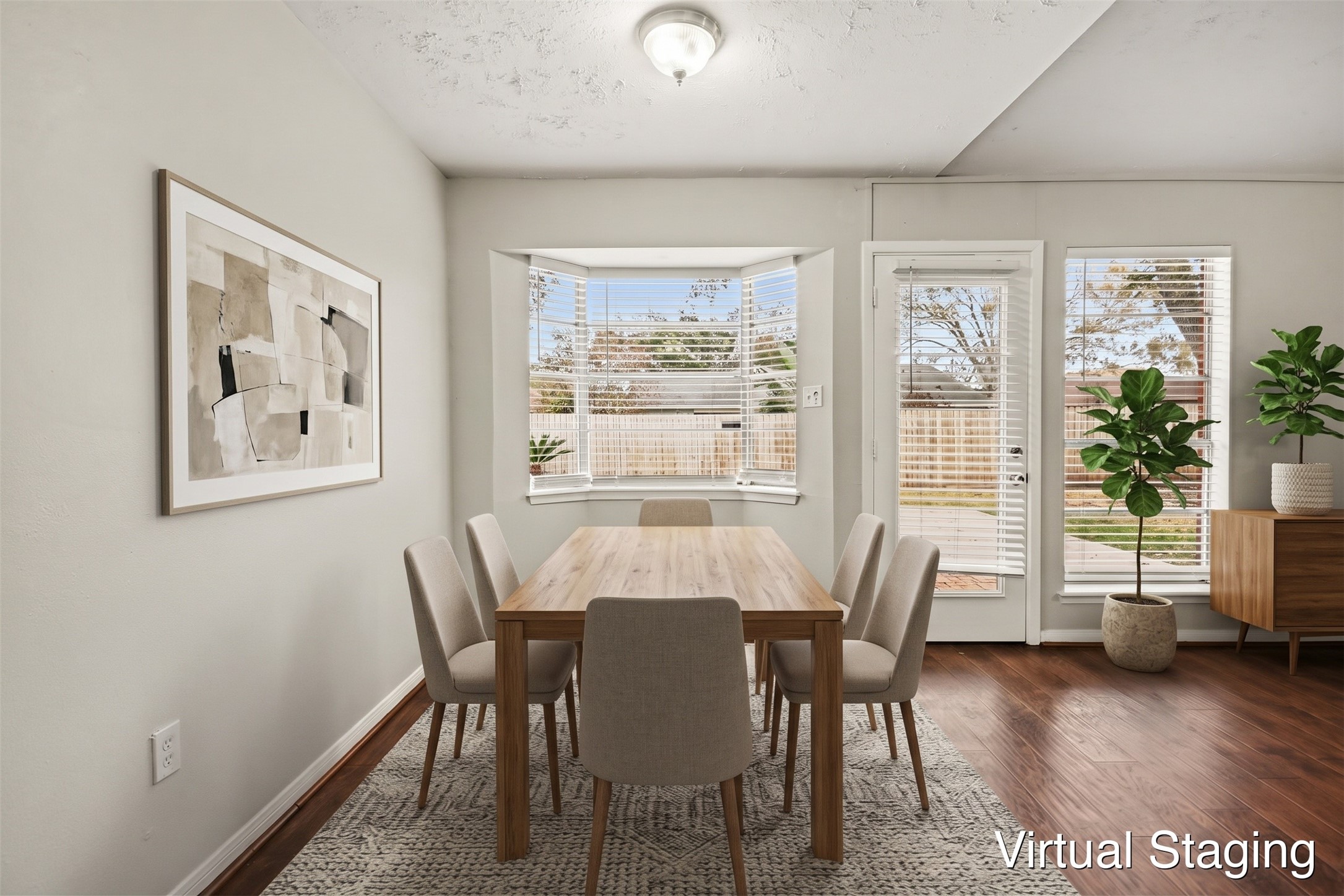 15727 Blackhawk Boulevard Property Photo 10