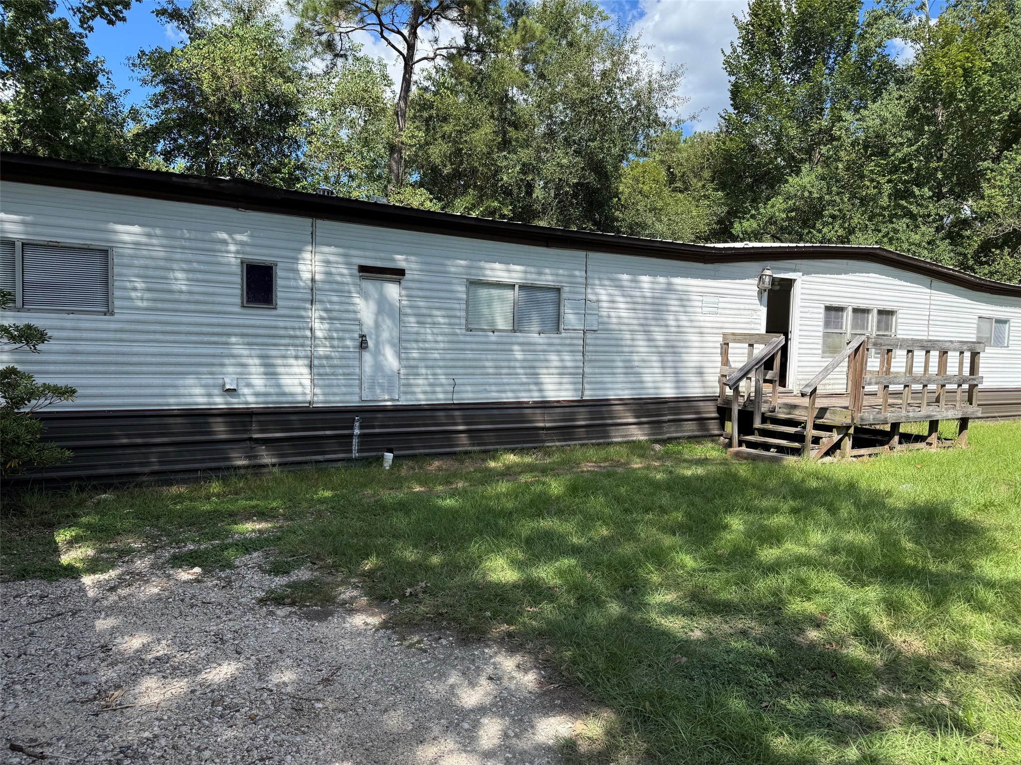 23479 Manion Property Photo 1