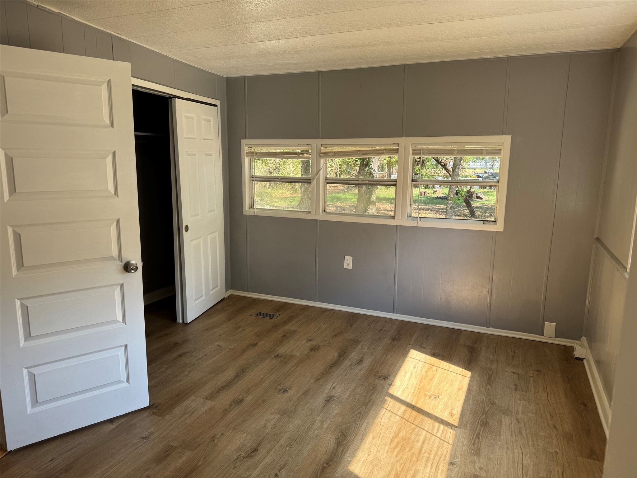 23479 Manion Property Photo 6