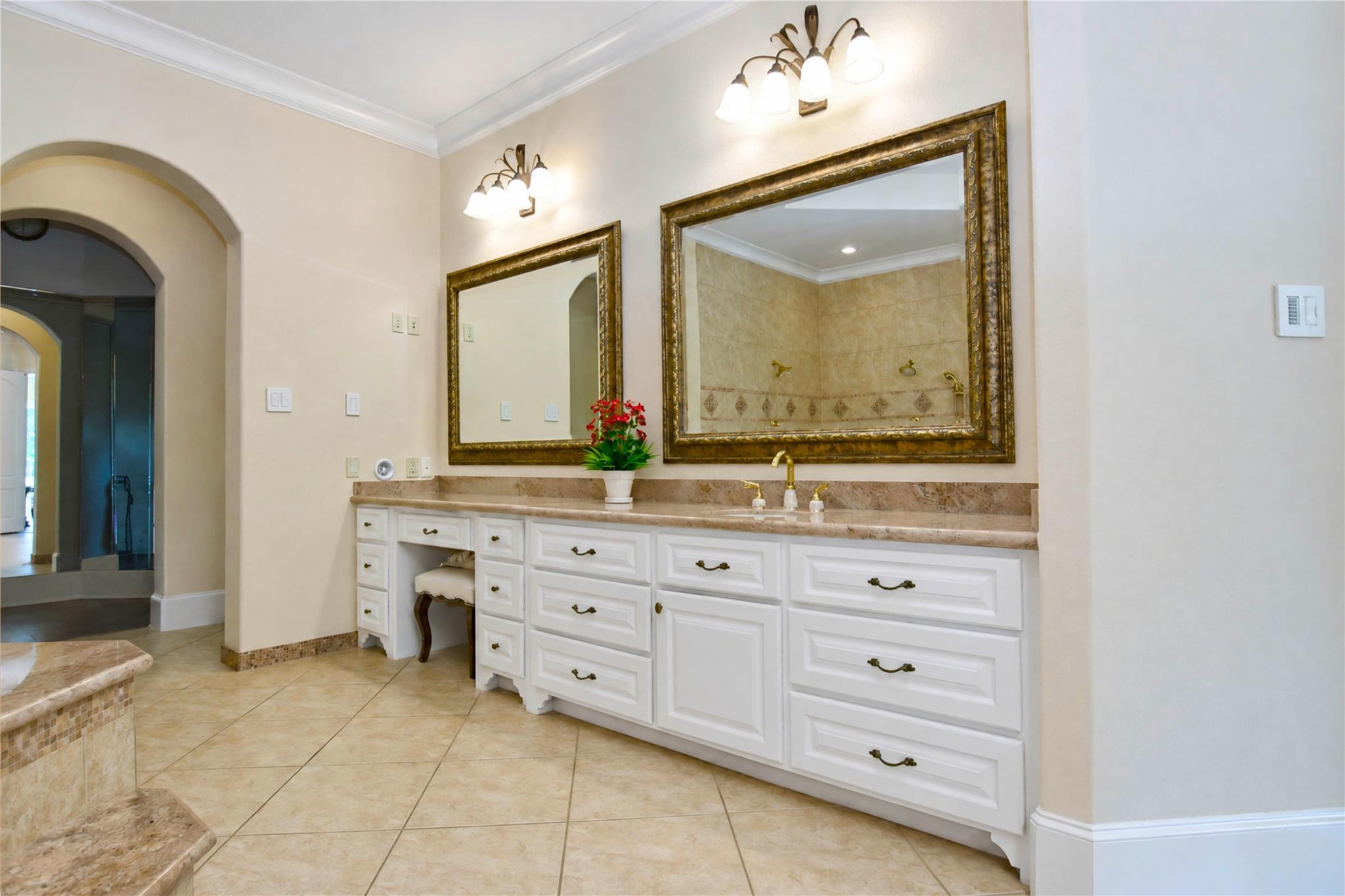 28427 Woodsons Lake Drive, Spring Tx 77386 Property Photo 21