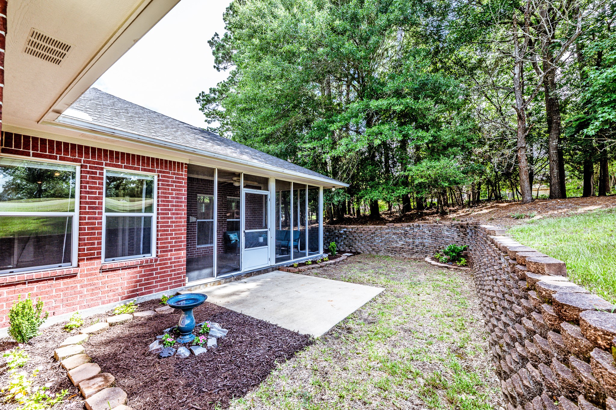 501 Cherry Hills Drive Property Photo 36