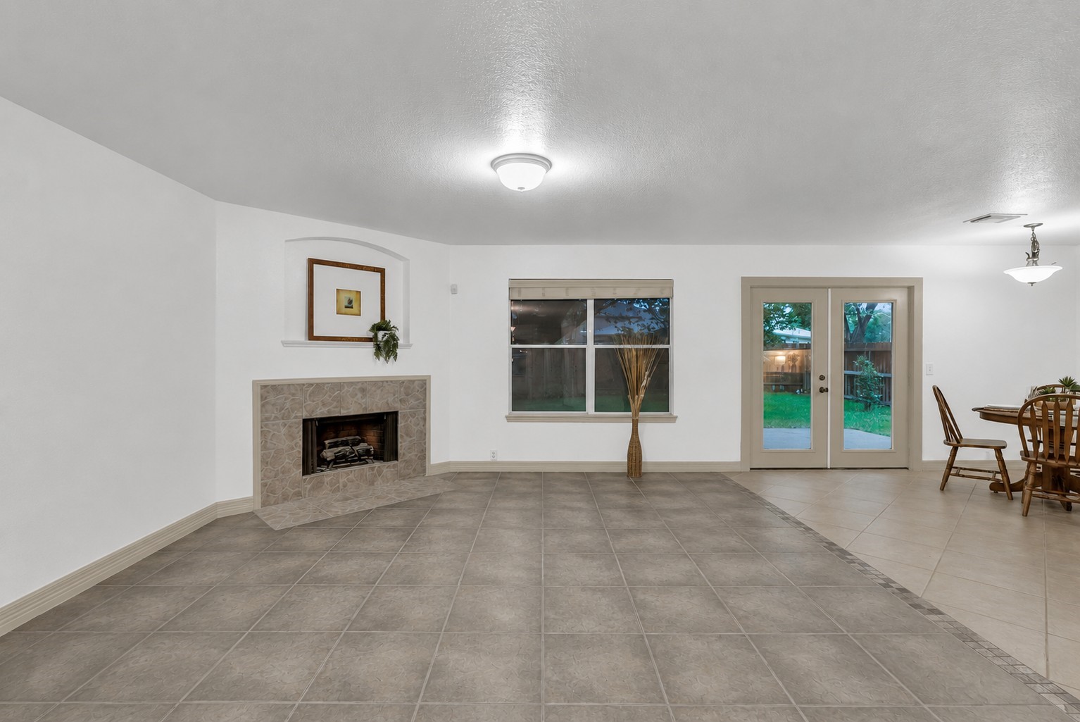 17534 S Summit Canyon Drive Property Photo 11