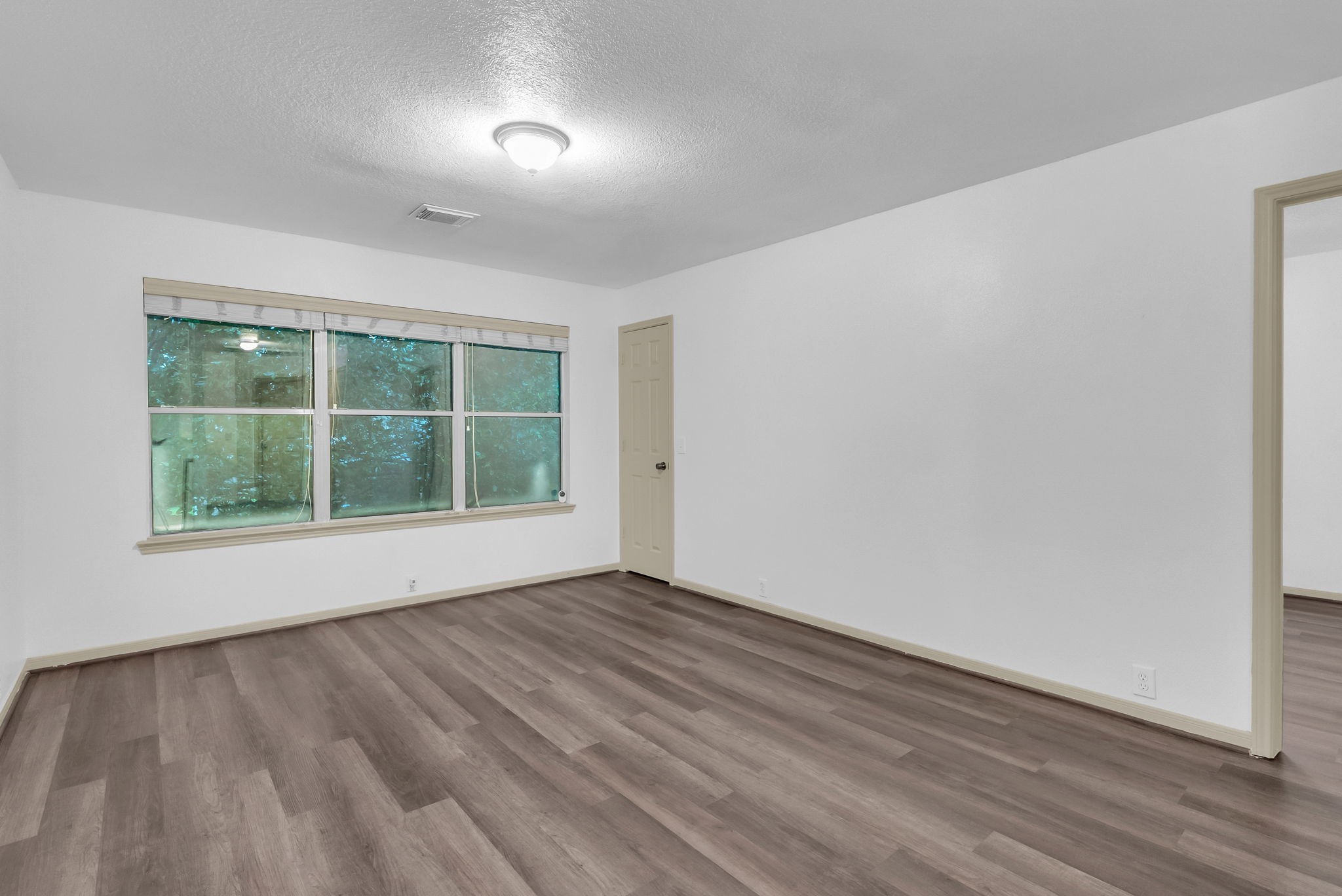17534 S Summit Canyon Drive Property Photo 12