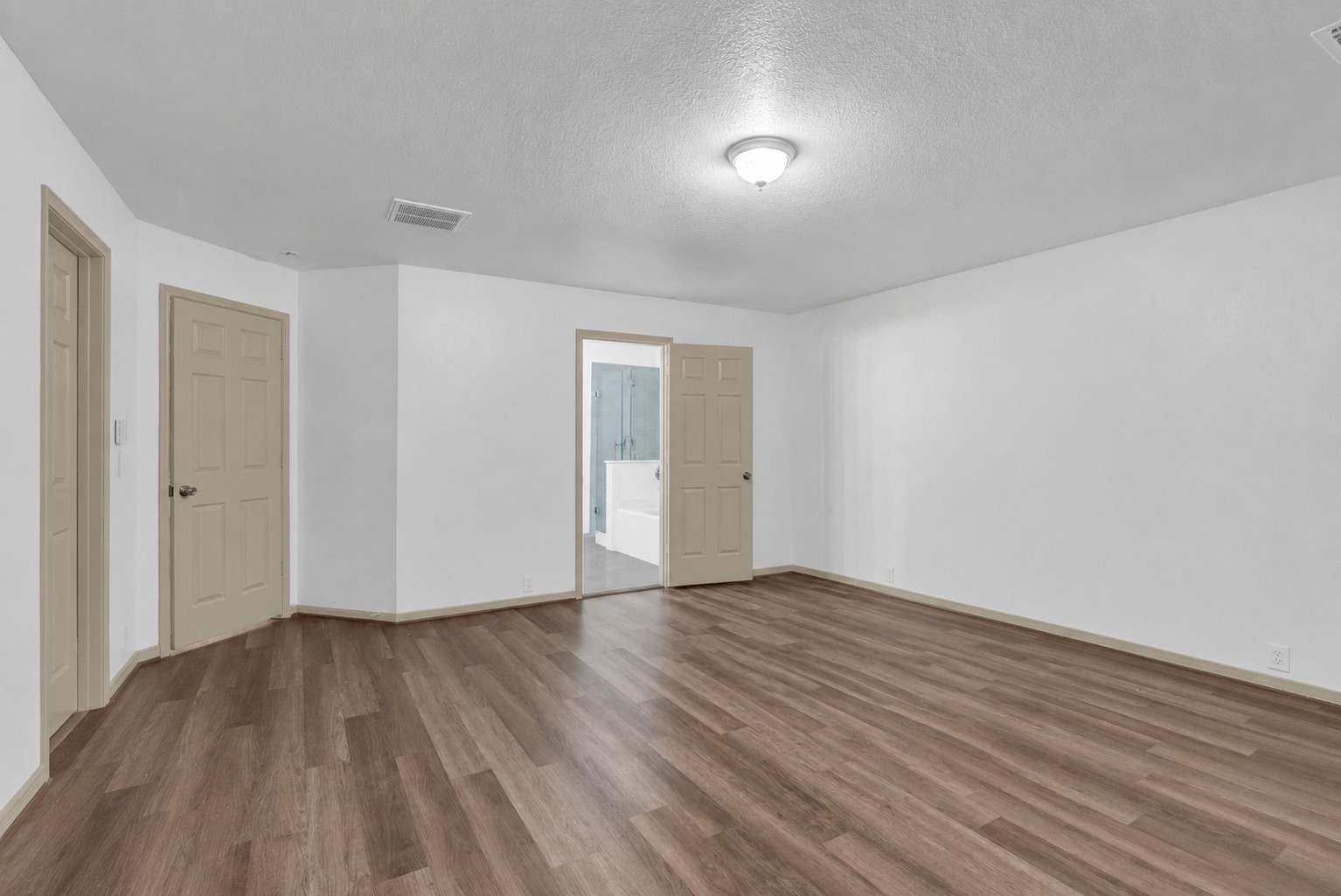 17534 S Summit Canyon Drive Property Photo 14