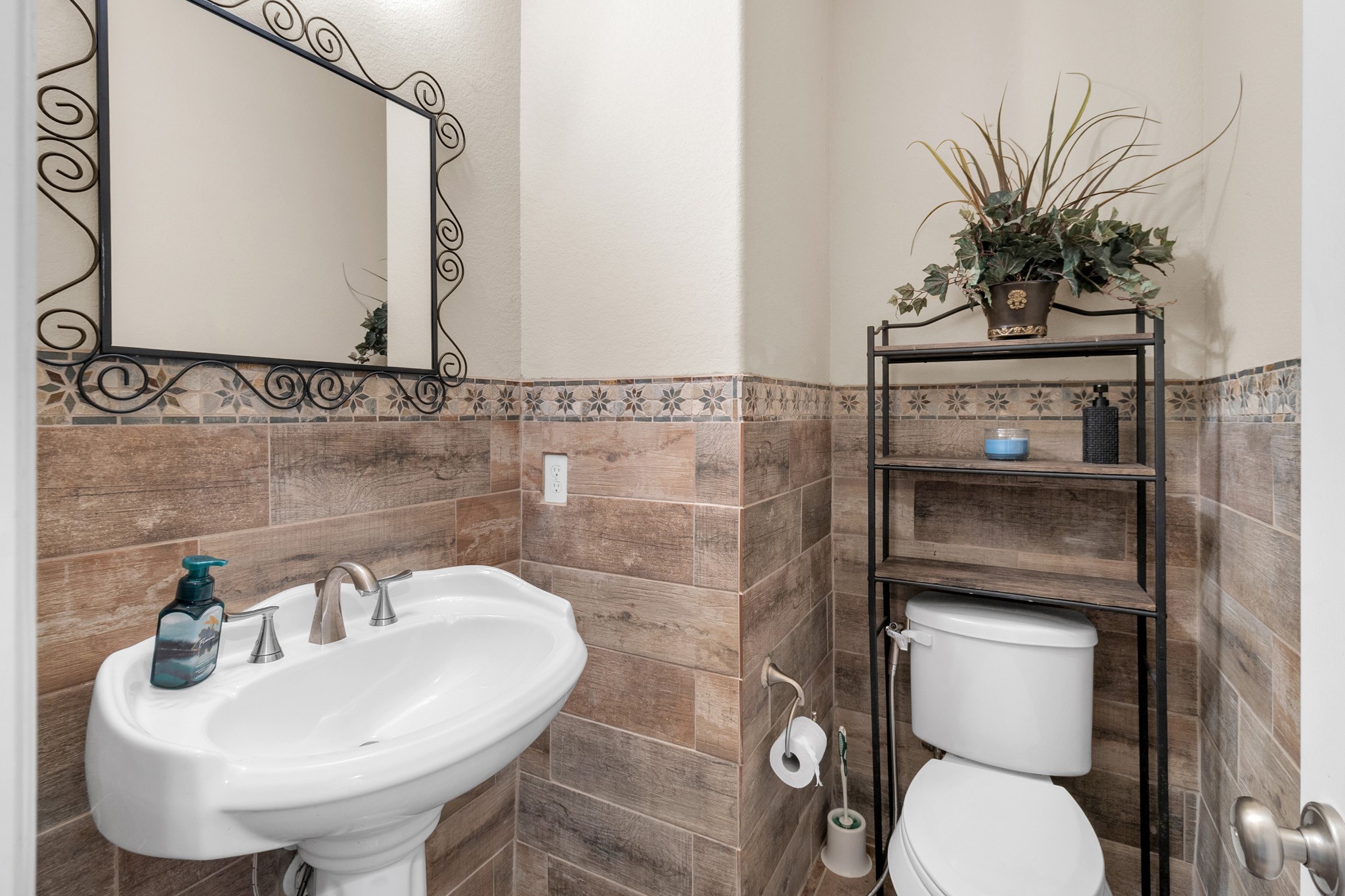 18607 Pelham Grove Lane Property Photo 24