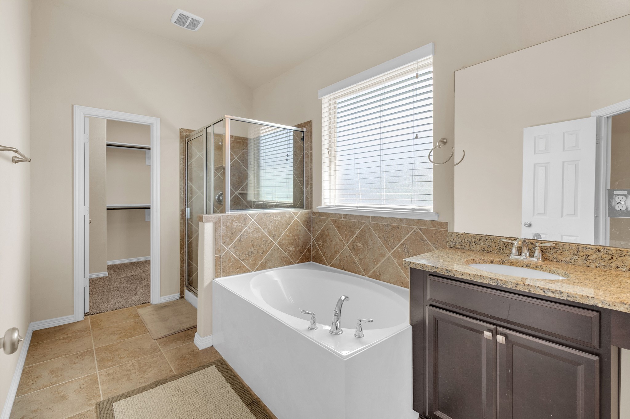 18607 Pelham Grove Lane Property Photo 32