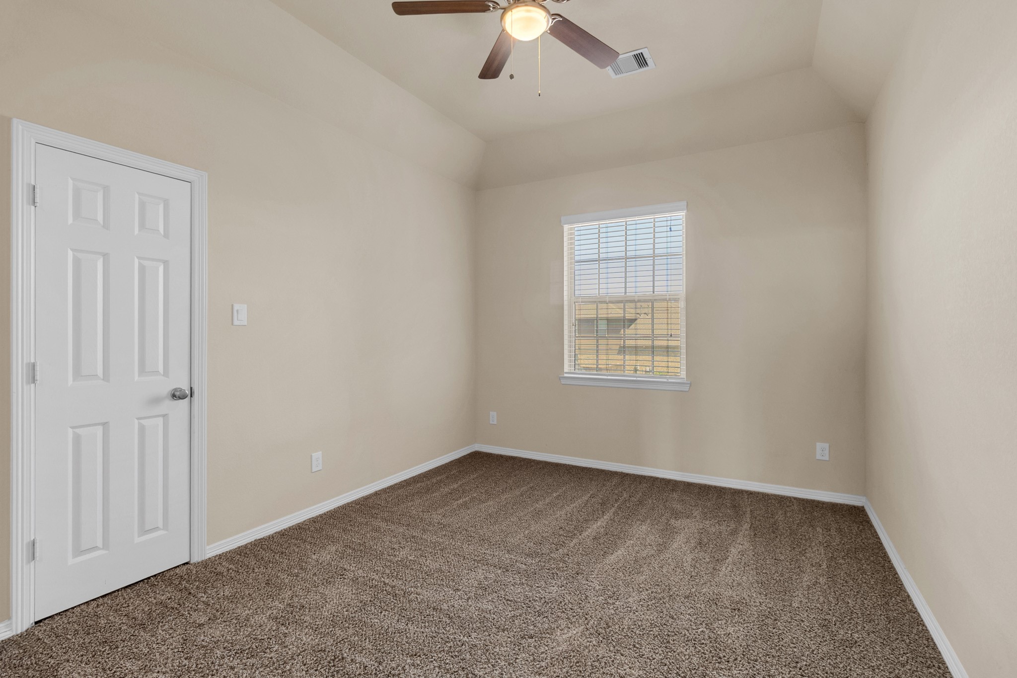 18607 Pelham Grove Lane Property Photo 36
