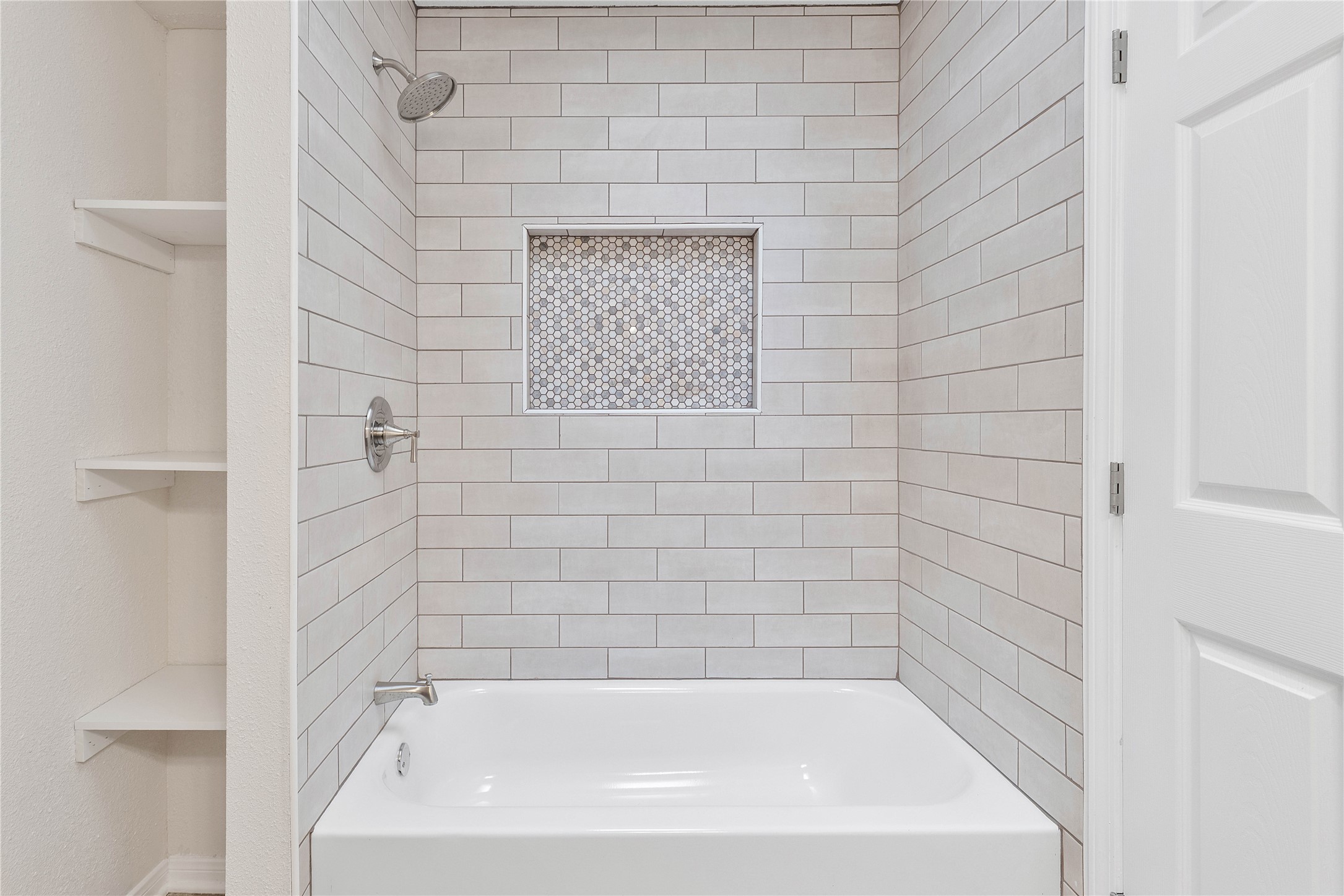 1916 Baywood Drive Property Photo 6