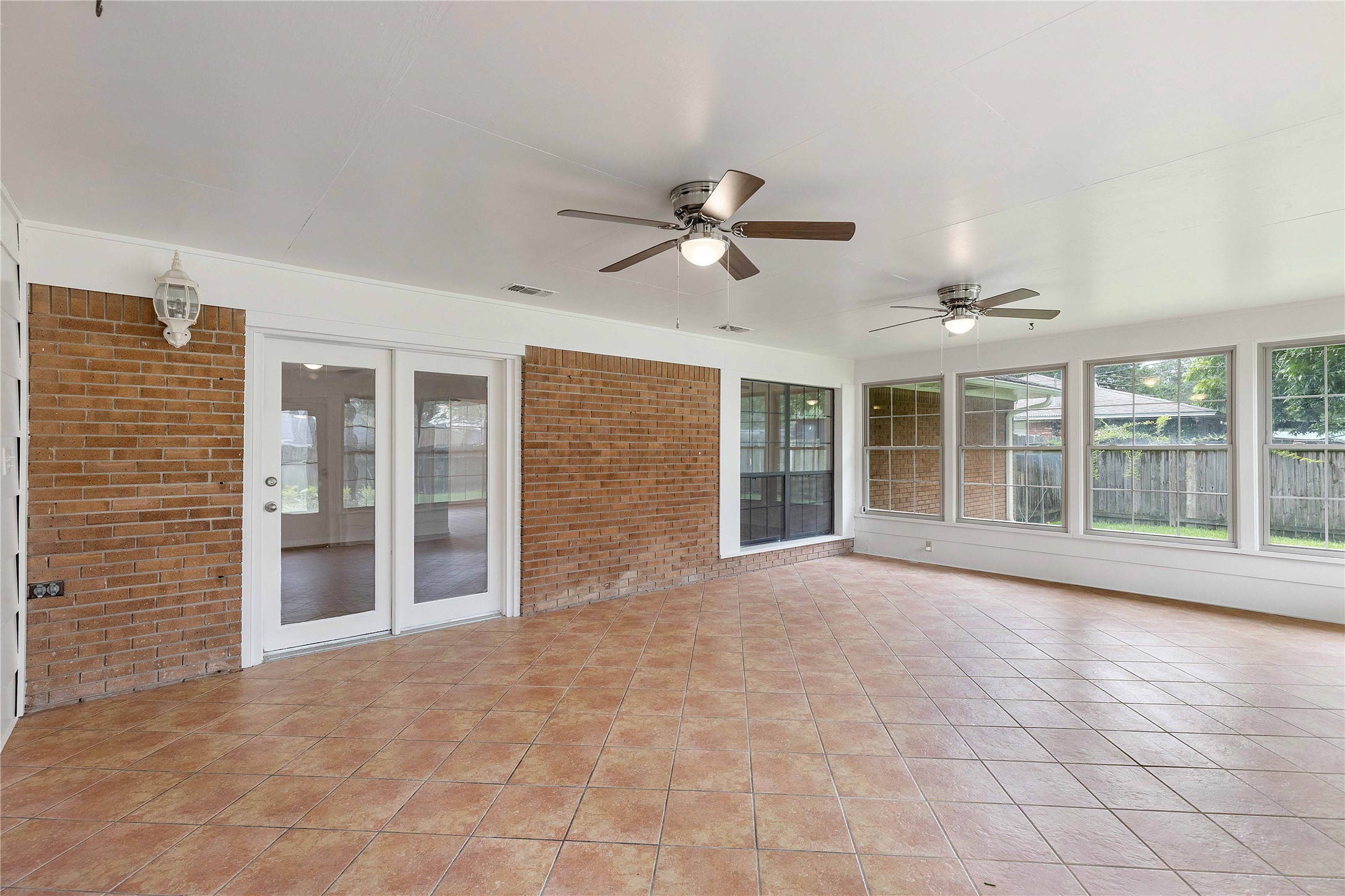 1916 Baywood Drive Property Photo 25