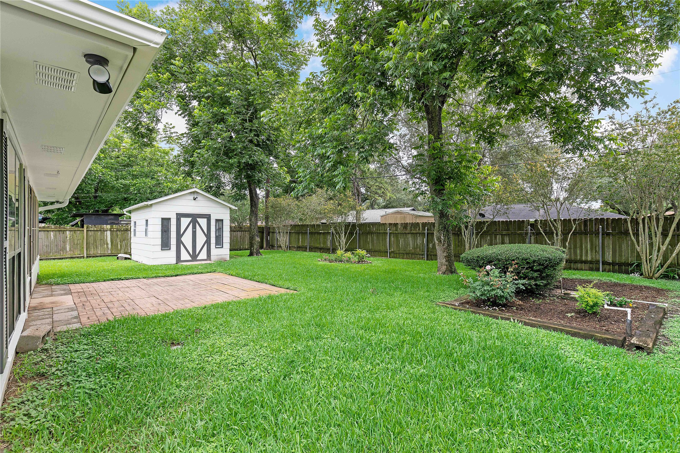 1916 Baywood Drive Property Photo 38