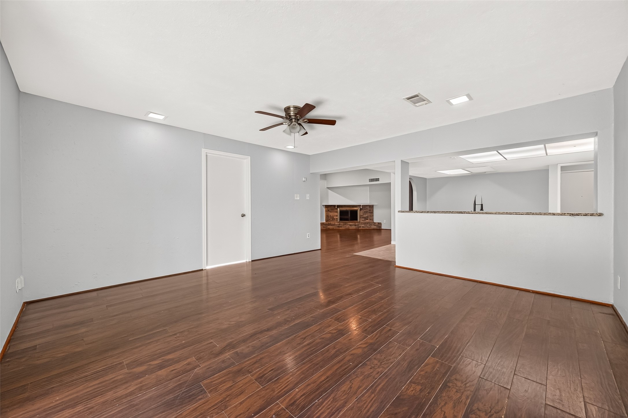5110 Lerwick Drive Property Photo 14
