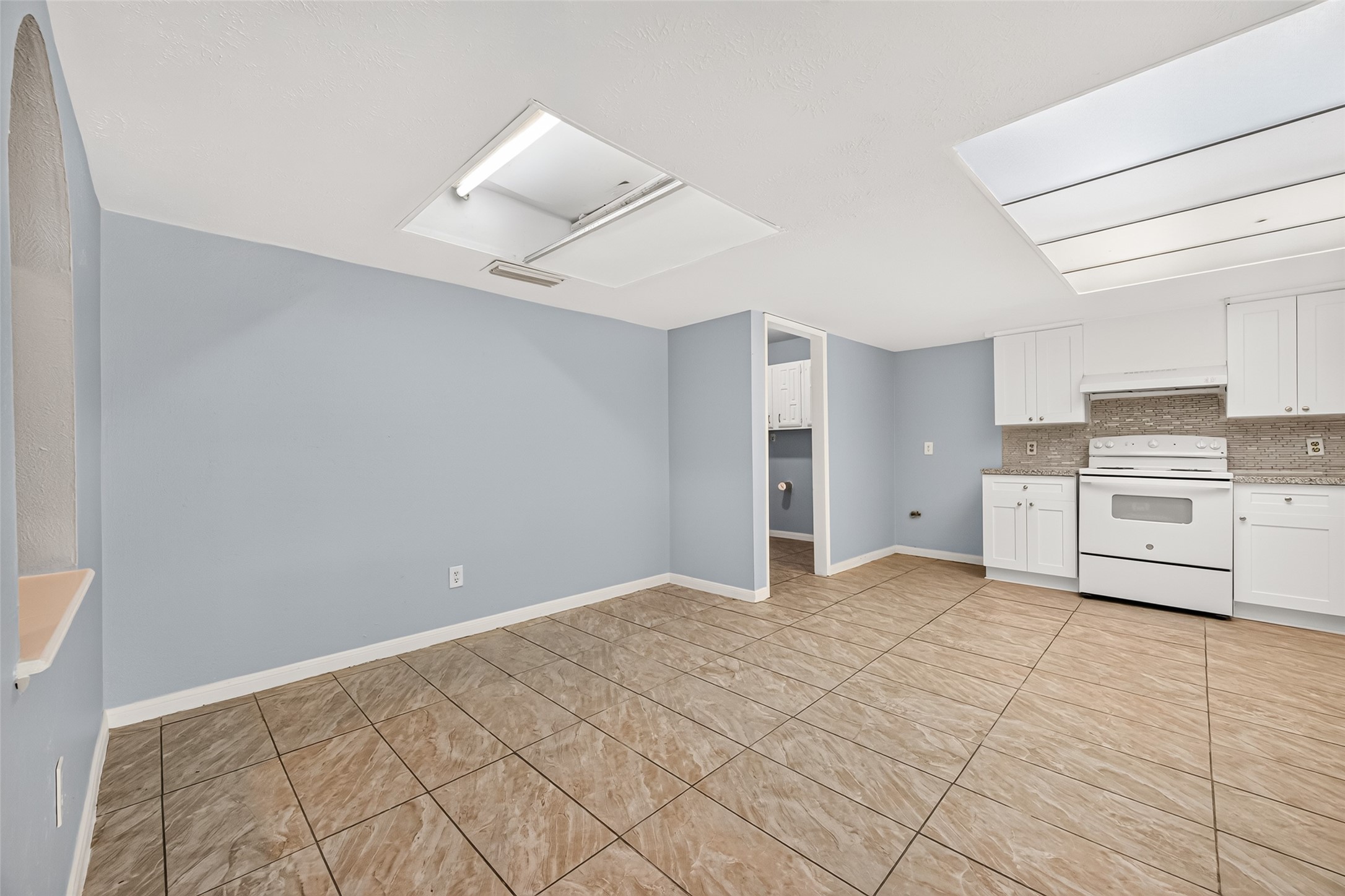 5110 Lerwick Drive Property Photo 17