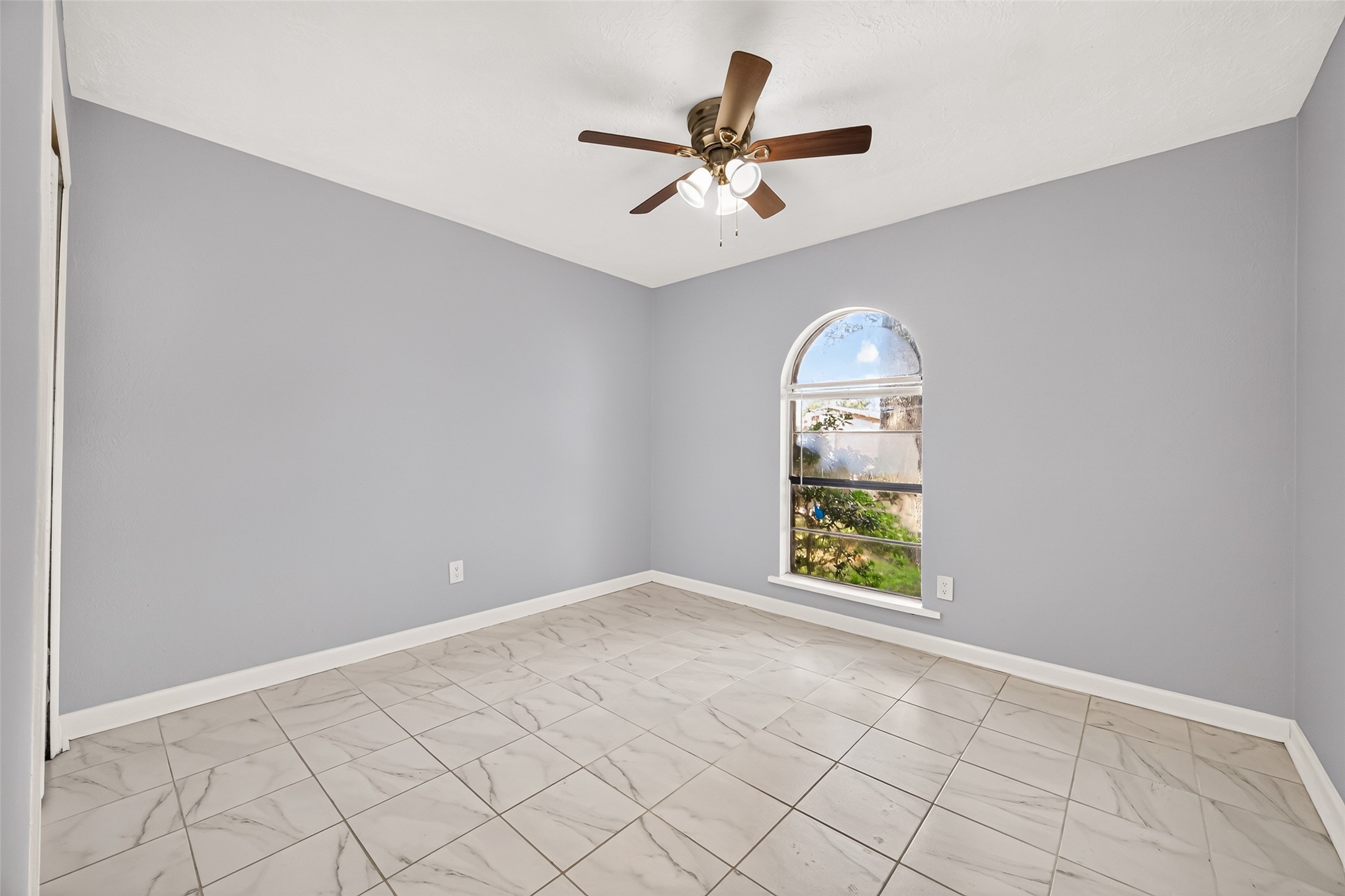 5110 Lerwick Drive Property Photo 28