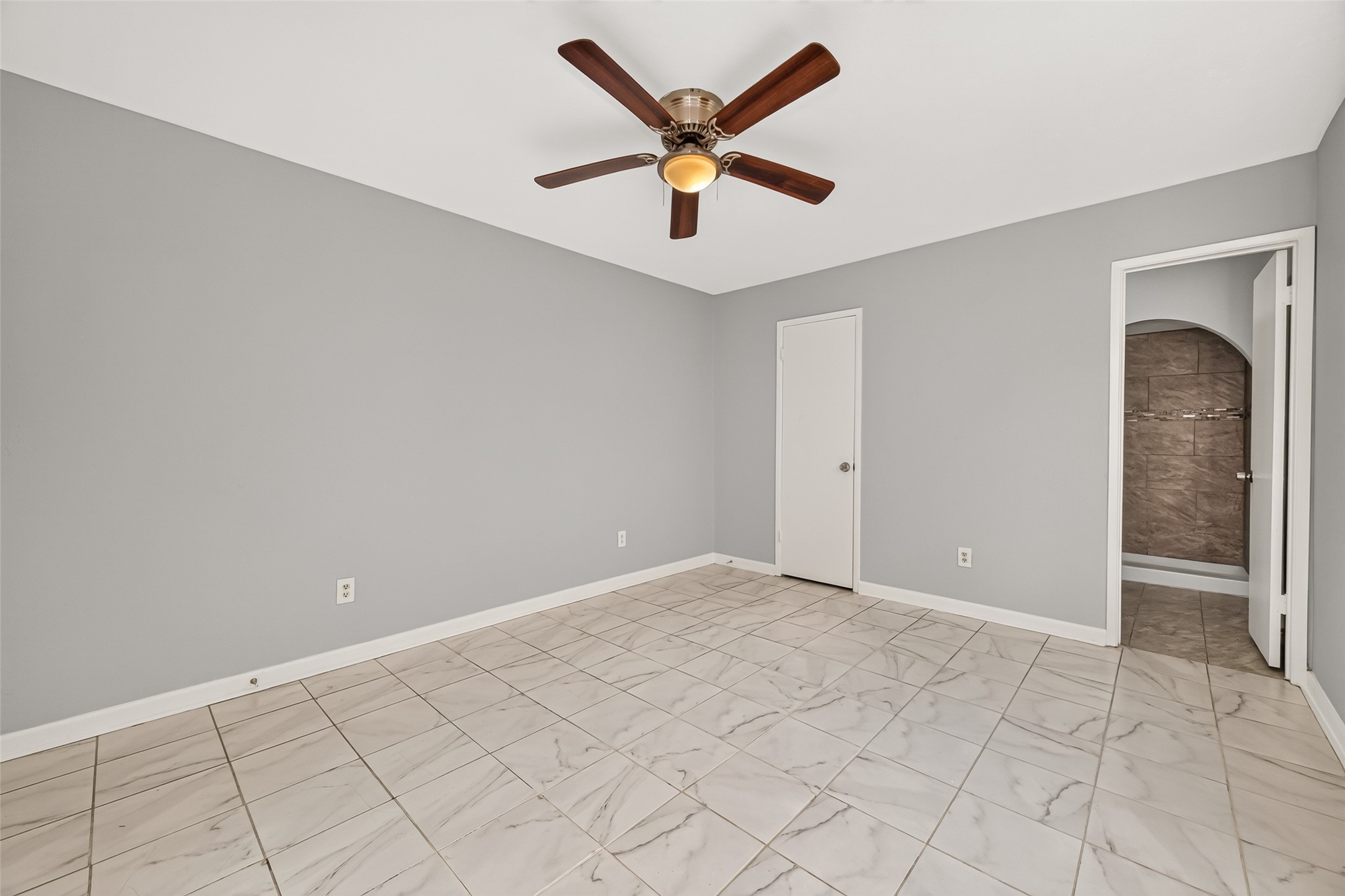 5110 Lerwick Drive Property Photo 36