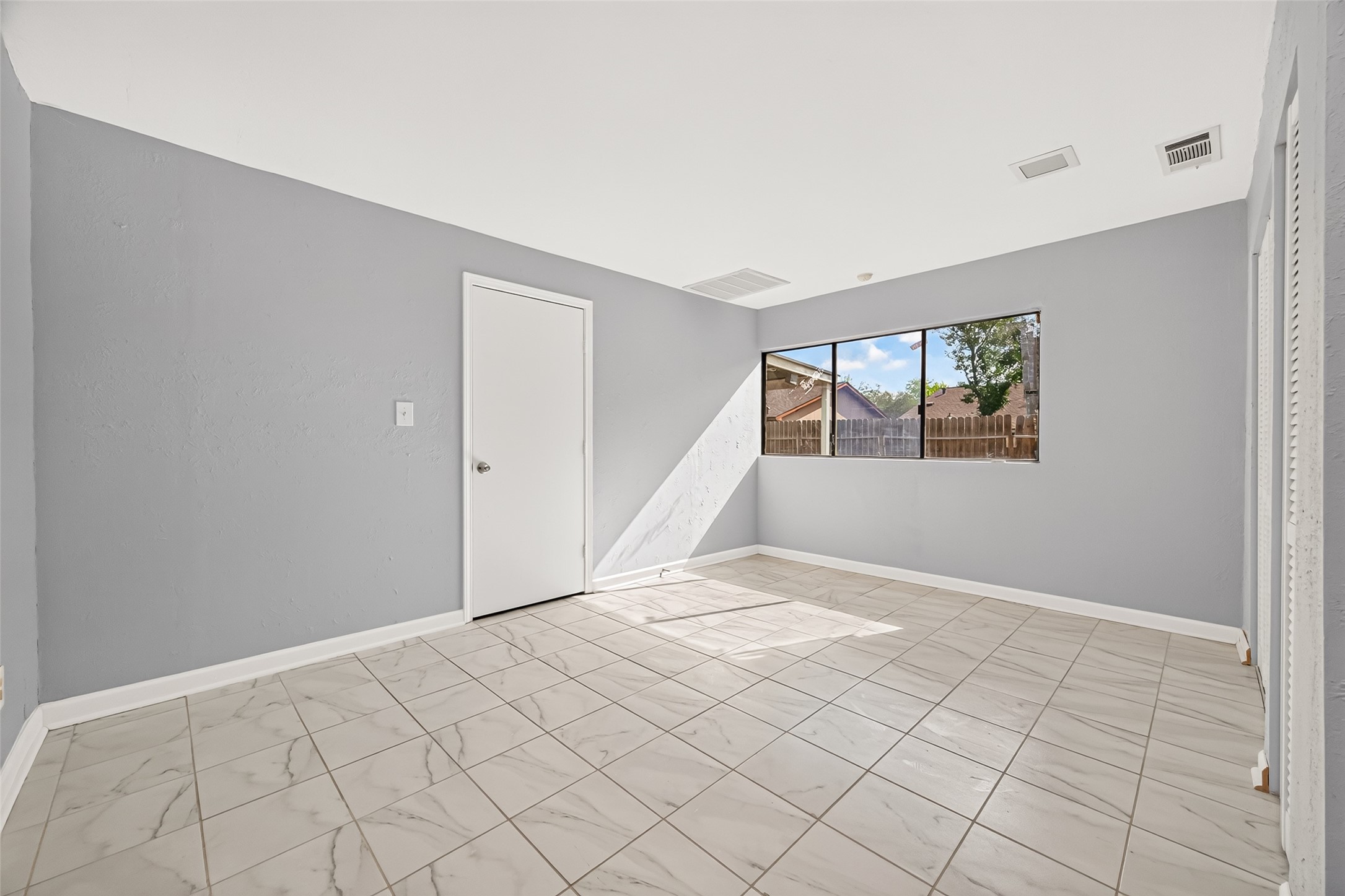 5110 Lerwick Drive Property Photo 45