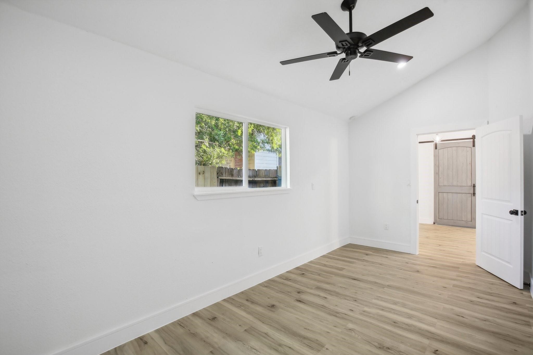 11615 Henley Drive Property Photo 16