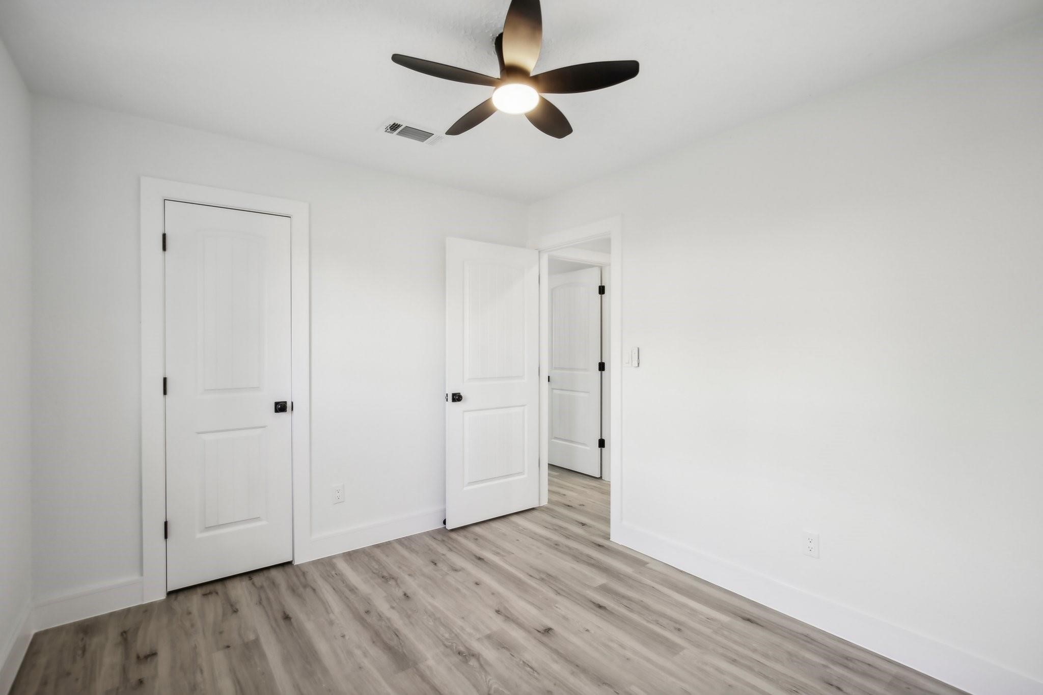 11615 Henley Drive Property Photo 23