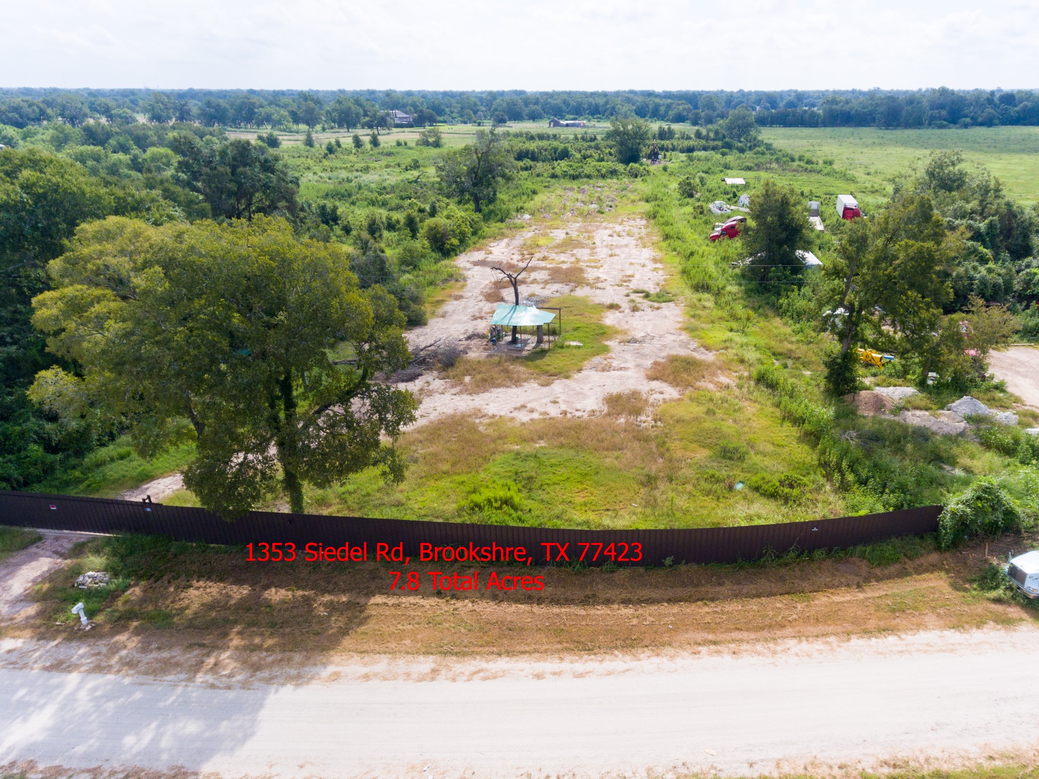 1353 Siedel Road Property Photo 1