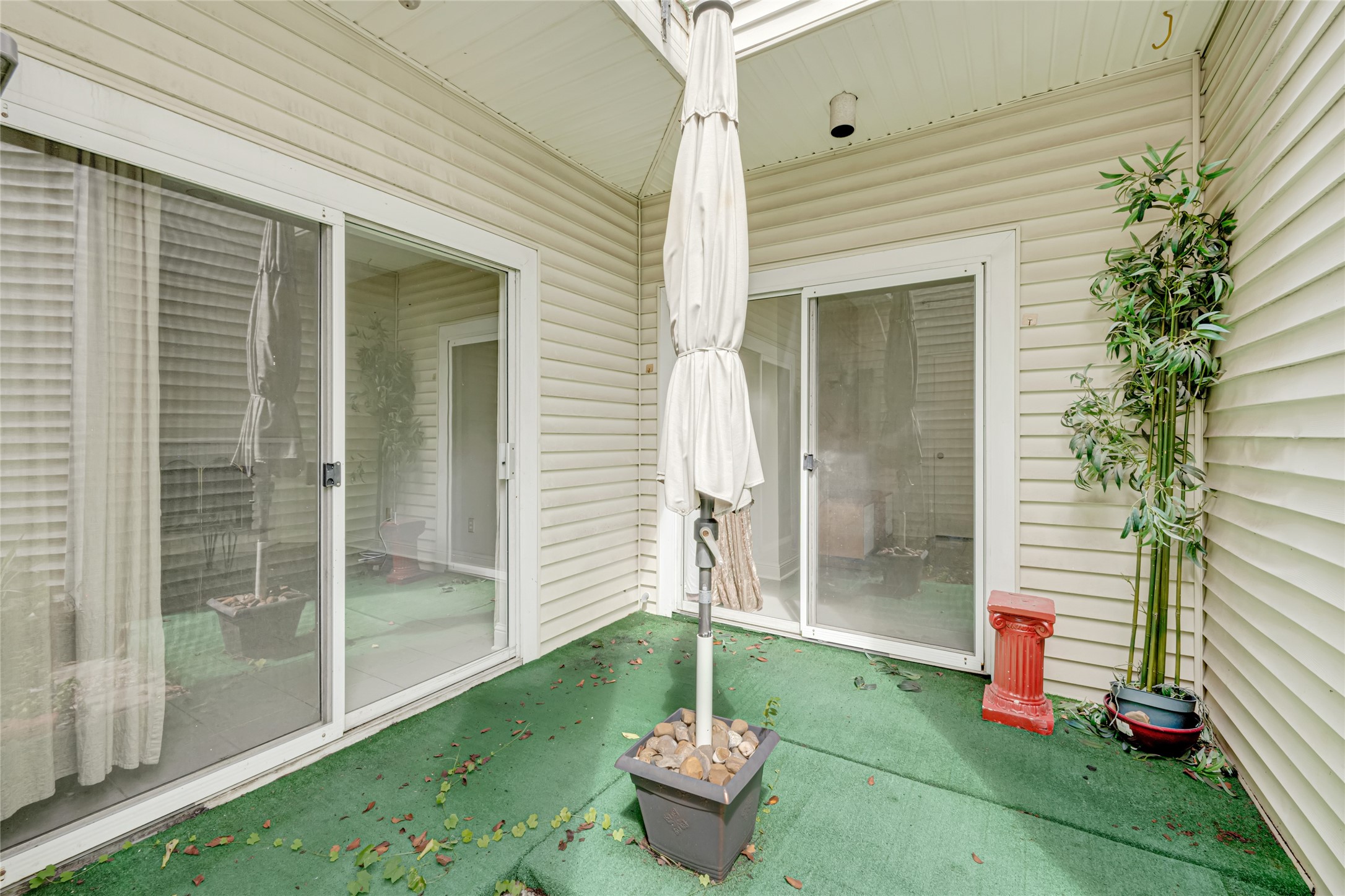 9809 Richmond Ave, Unit J-12 Property Photo 20