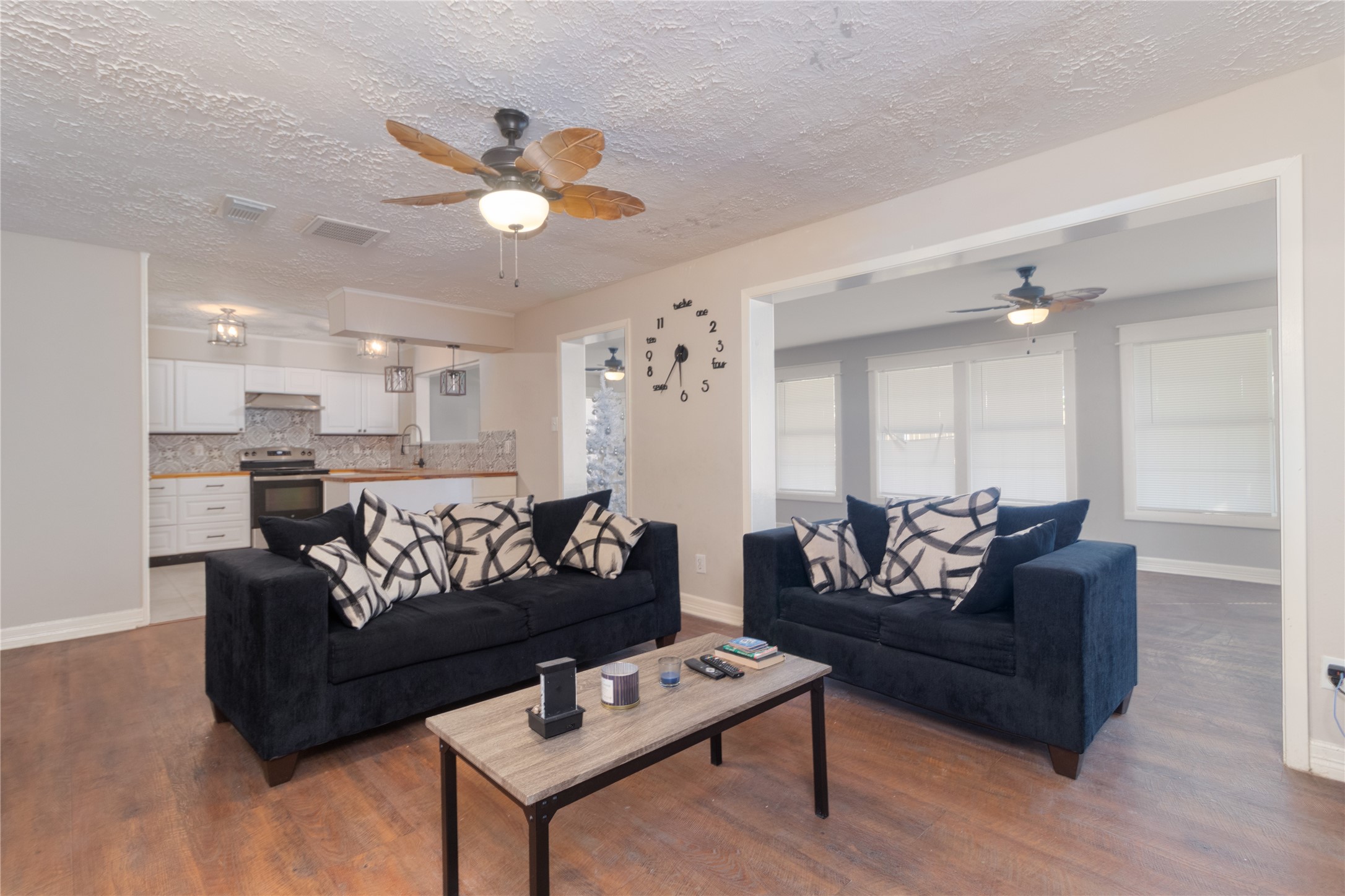 4406 Rosegate Drive
