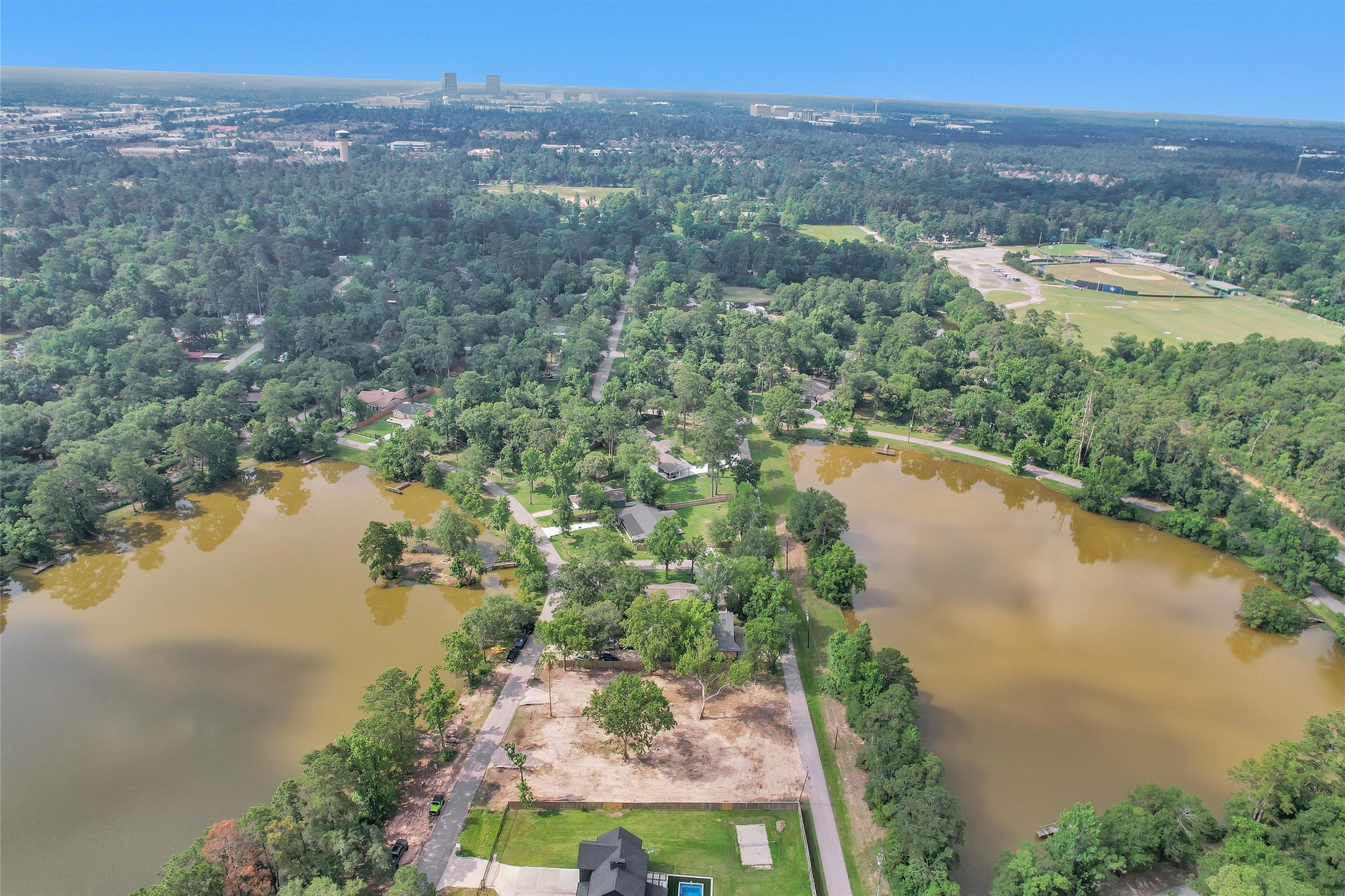 17612 White Perch Lake Drive Property Photo 3