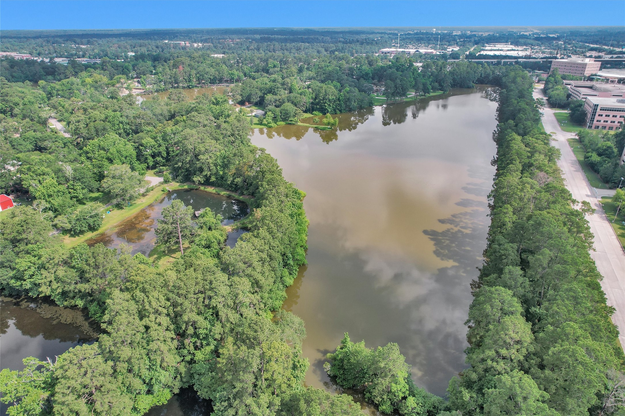 17612 White Perch Lake Drive Property Photo 23