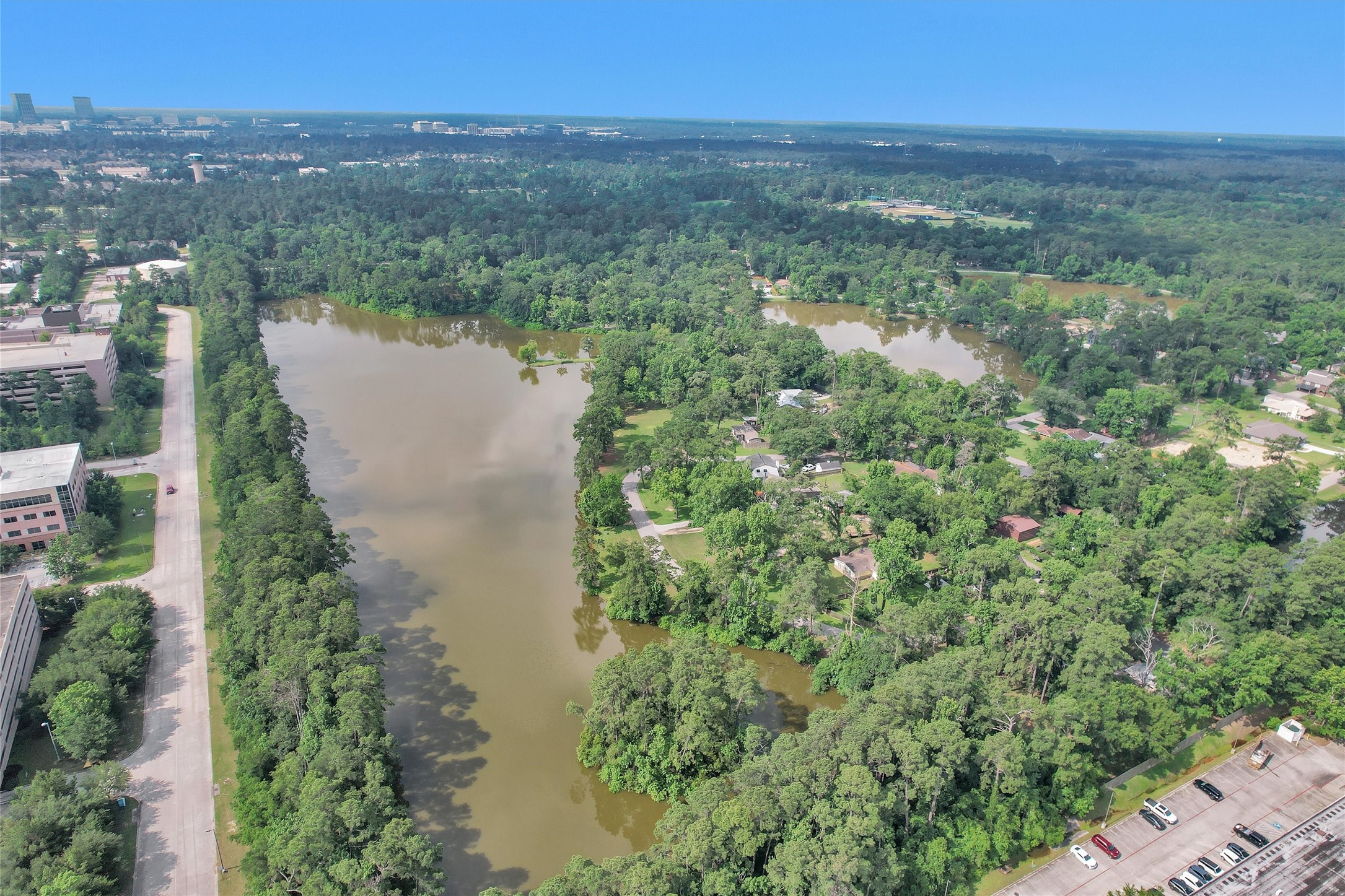 17612 White Perch Lake Drive Property Photo 27