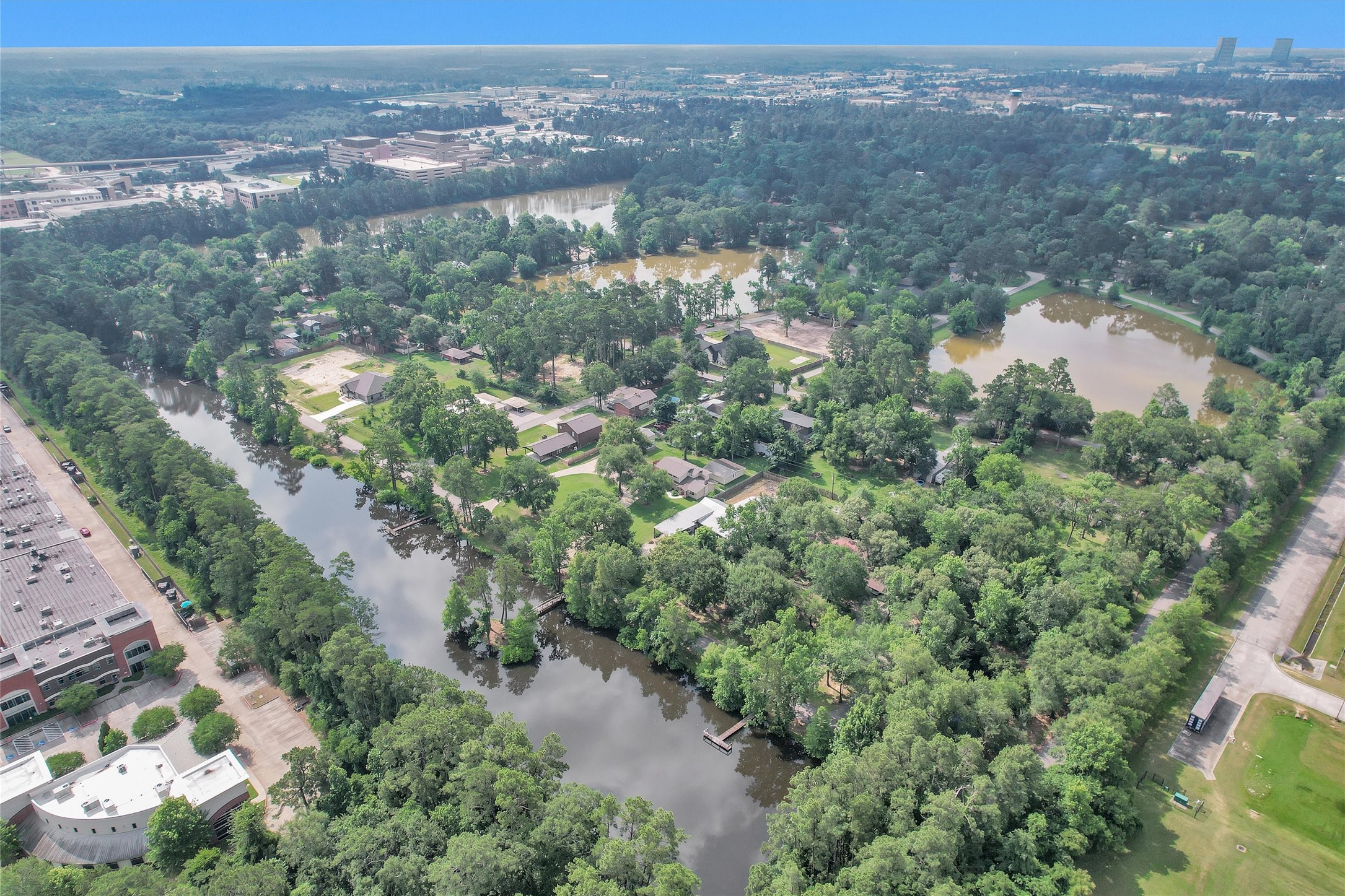17612 White Perch Lake Drive Property Photo 28