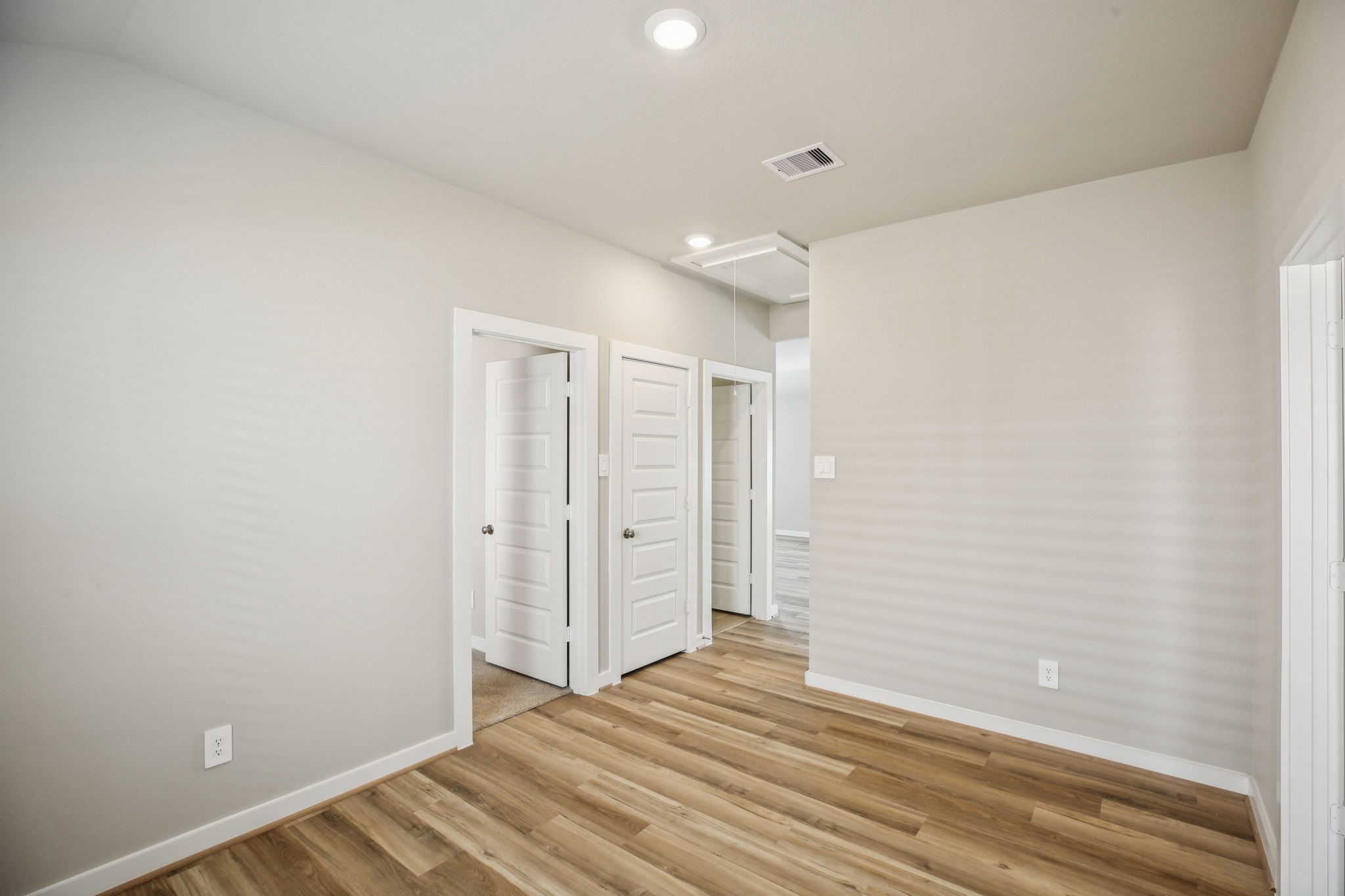 6623 Castella Drive Property Photo 25