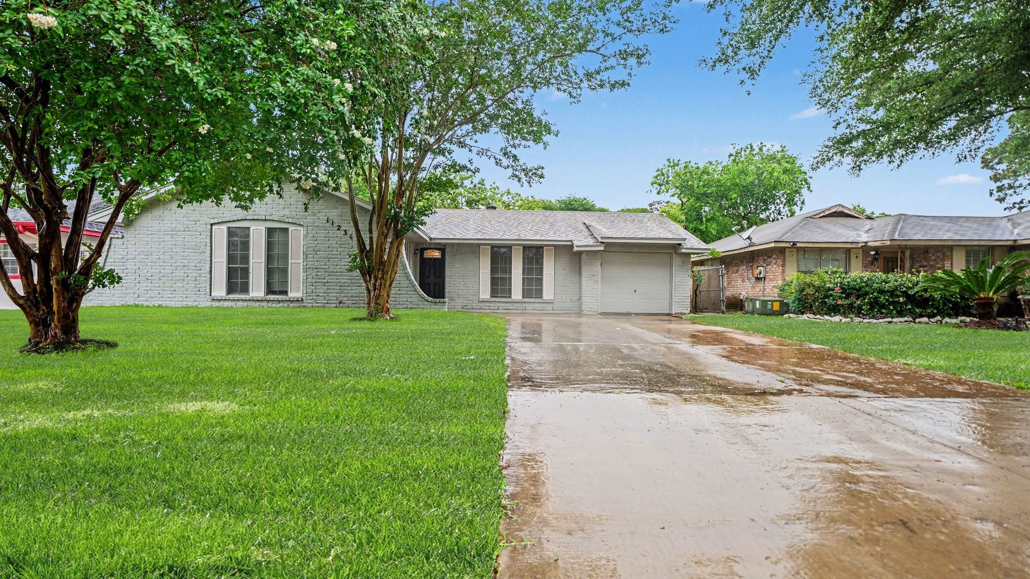 11231 Tamworth Drive Property Photo 1