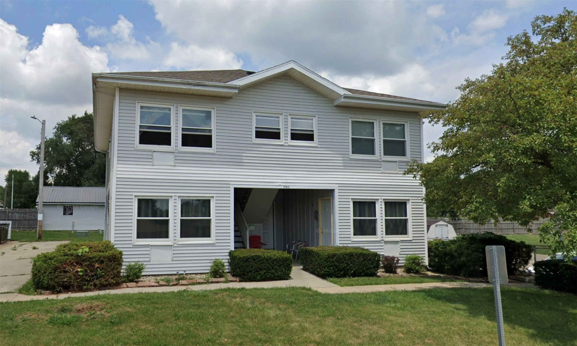306 Wigwam St Property Photo 2