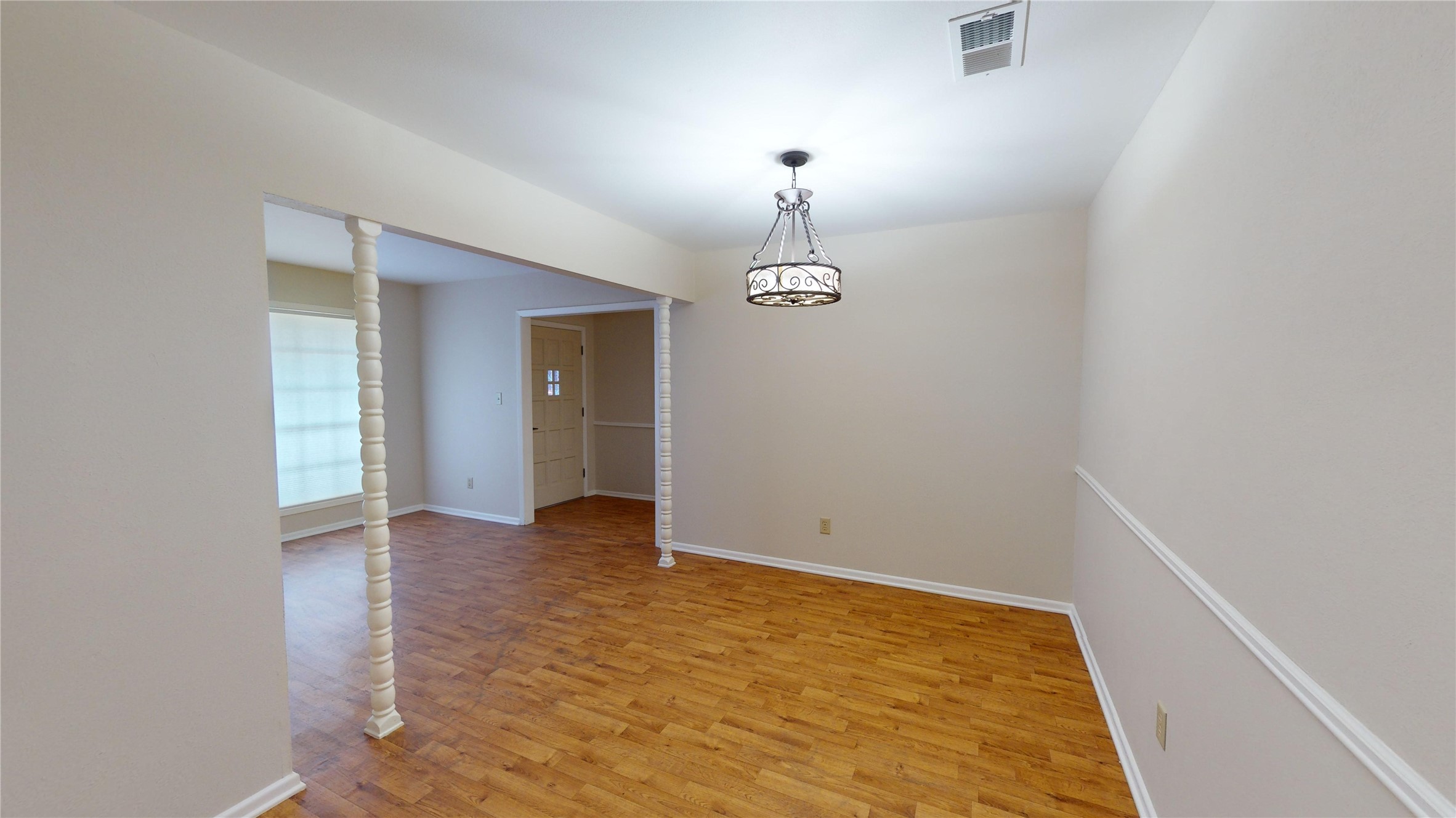 413 Elm Drive Property Photo 4