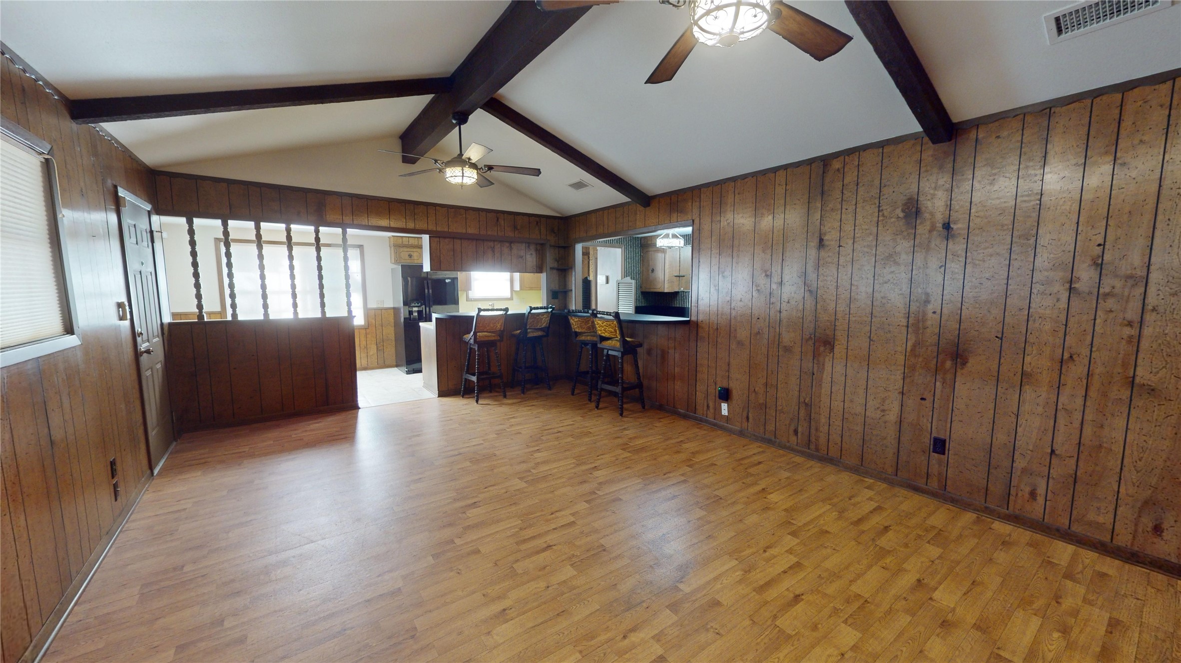 413 Elm Drive Property Photo 6