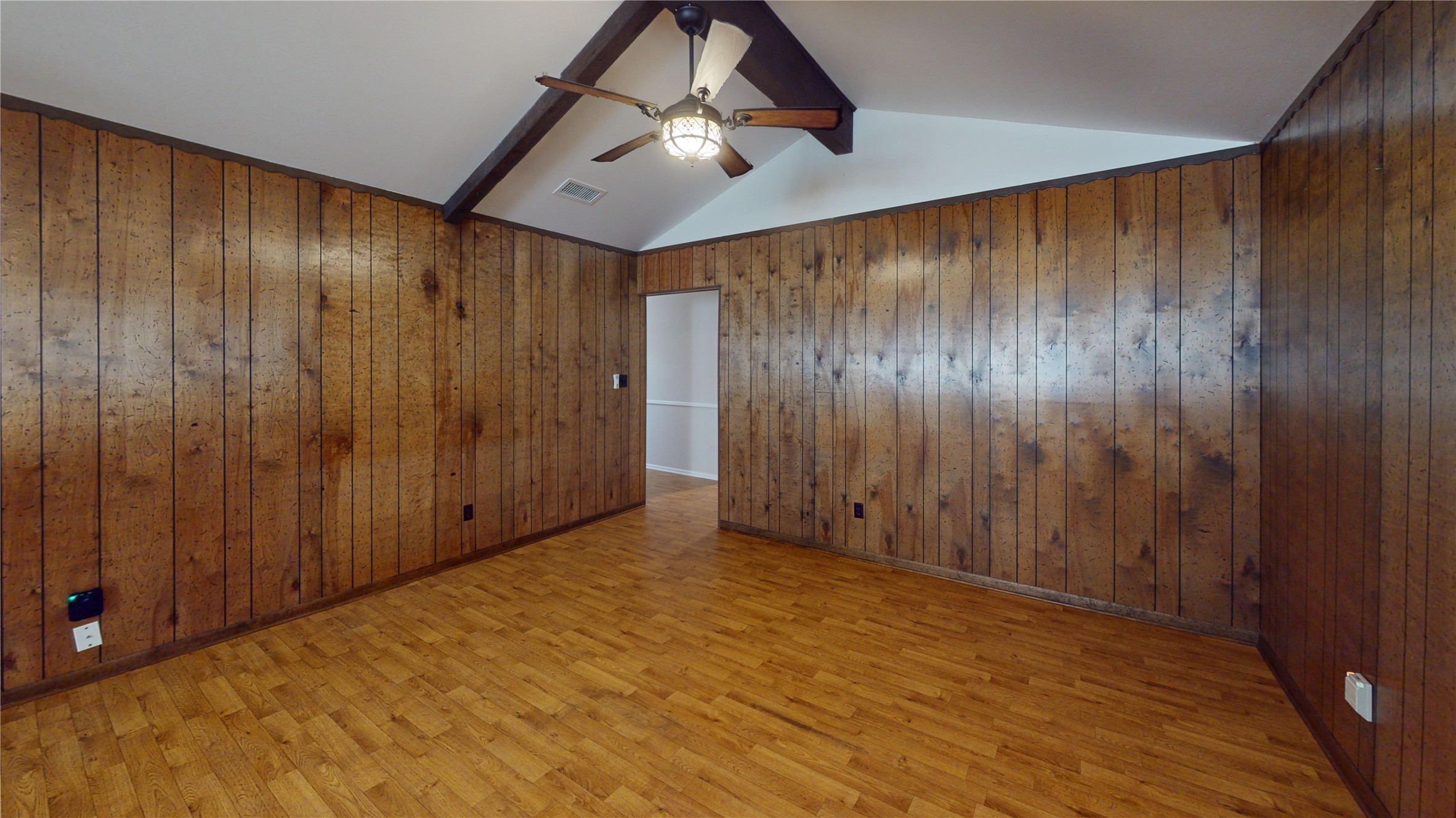 413 Elm Drive Property Photo 7